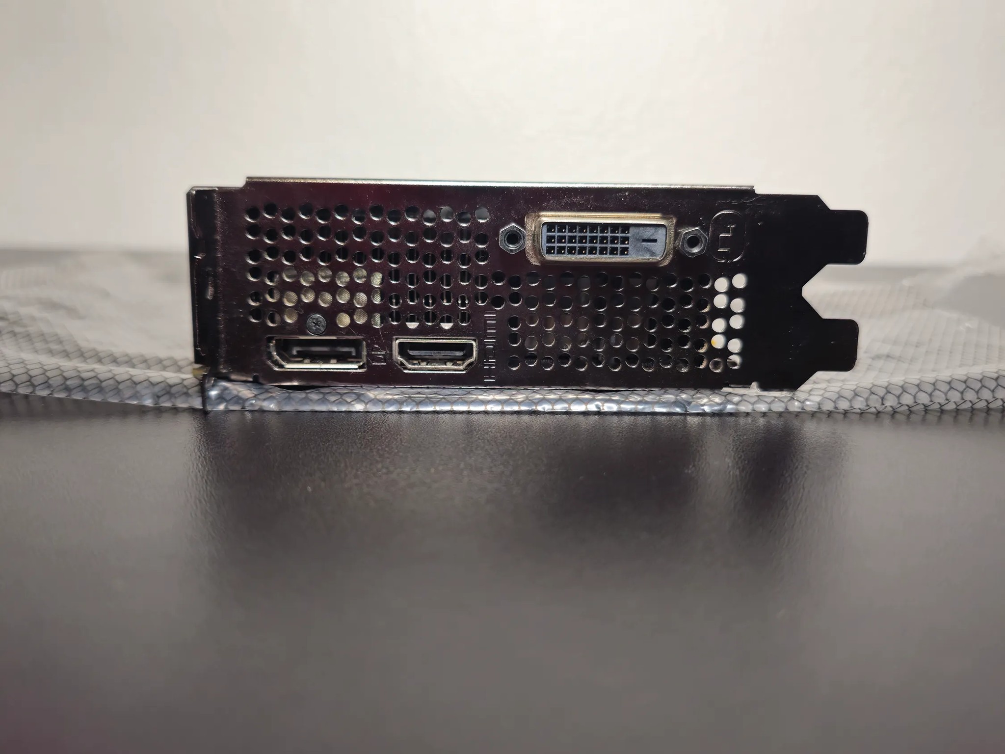 OEM RTX 2060 ?FOR PARTS? READ