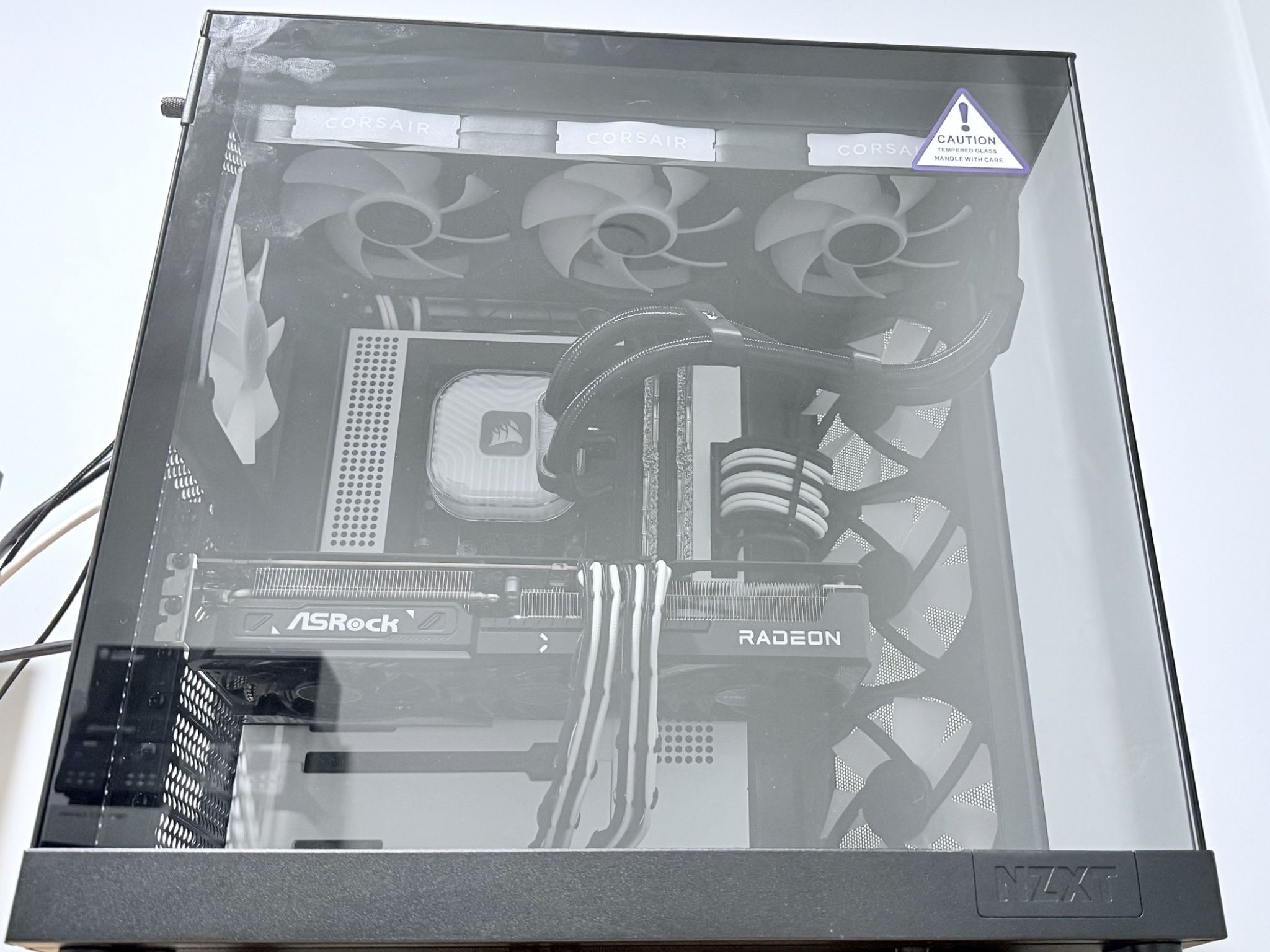 Checkmate Radeon RX 9070 Challenger OC 16GB