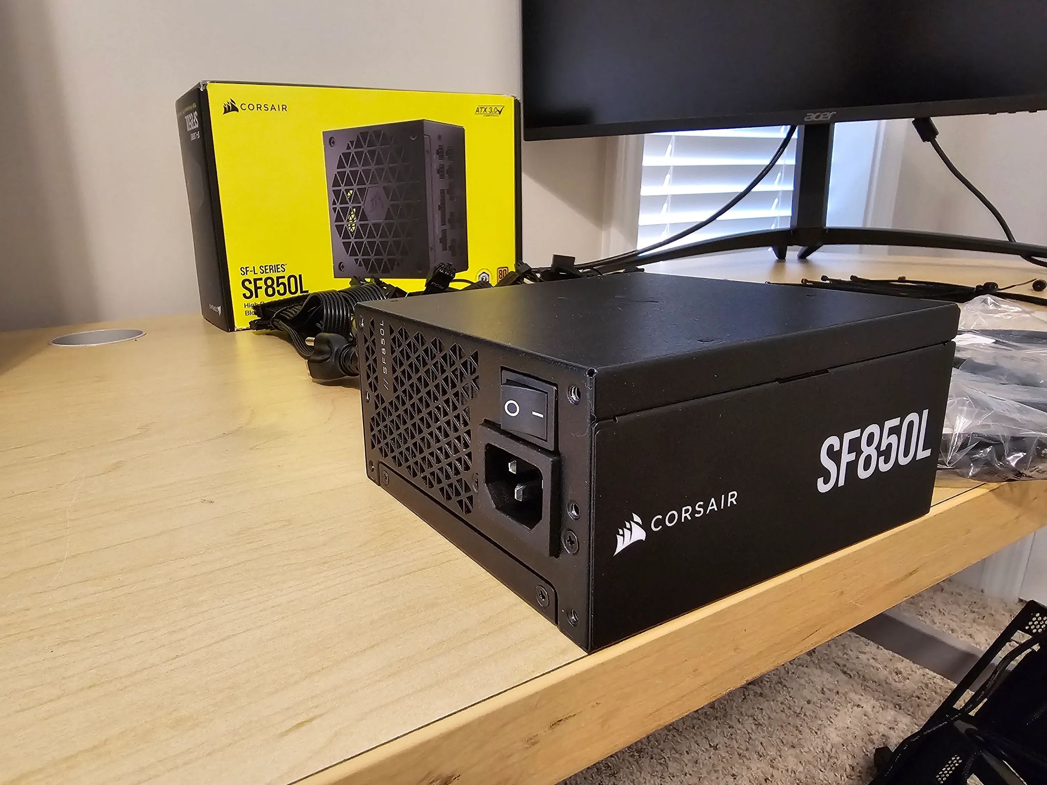 Corsair SF850L PSU, Black, lightly used, great condition