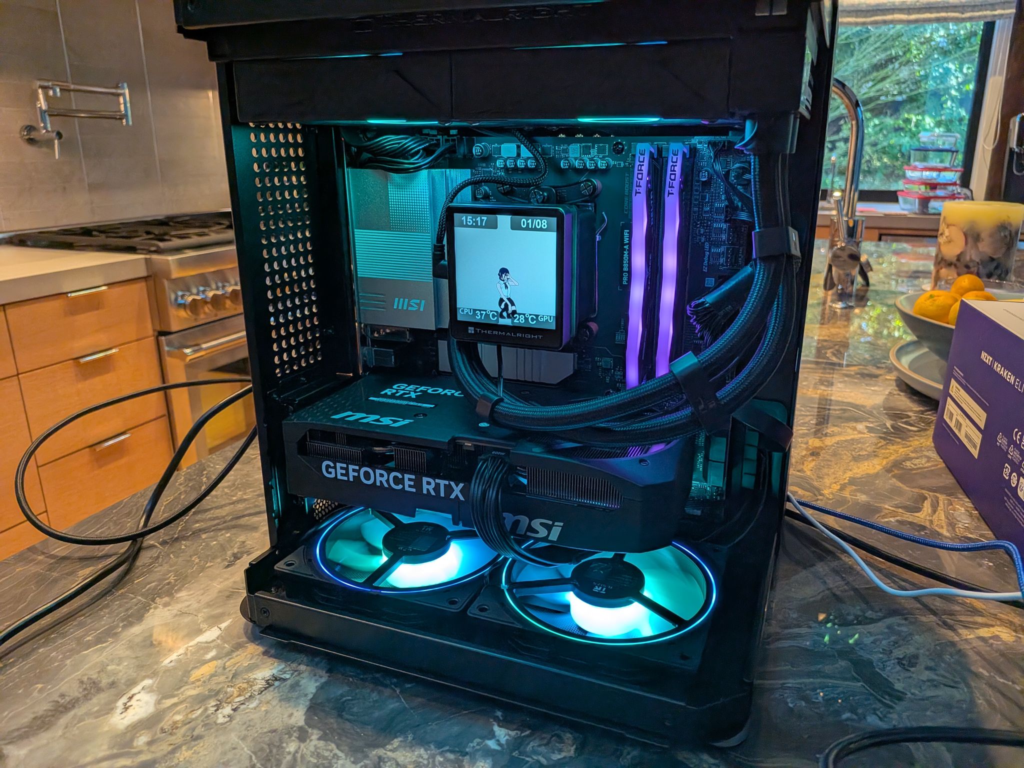 Bomb Devil - RTX 5070, Ryzen 7 9700X, 32 GB DDR5 RAM, 2 TB Gen 5 NVME, RGB, Liquid Cooled