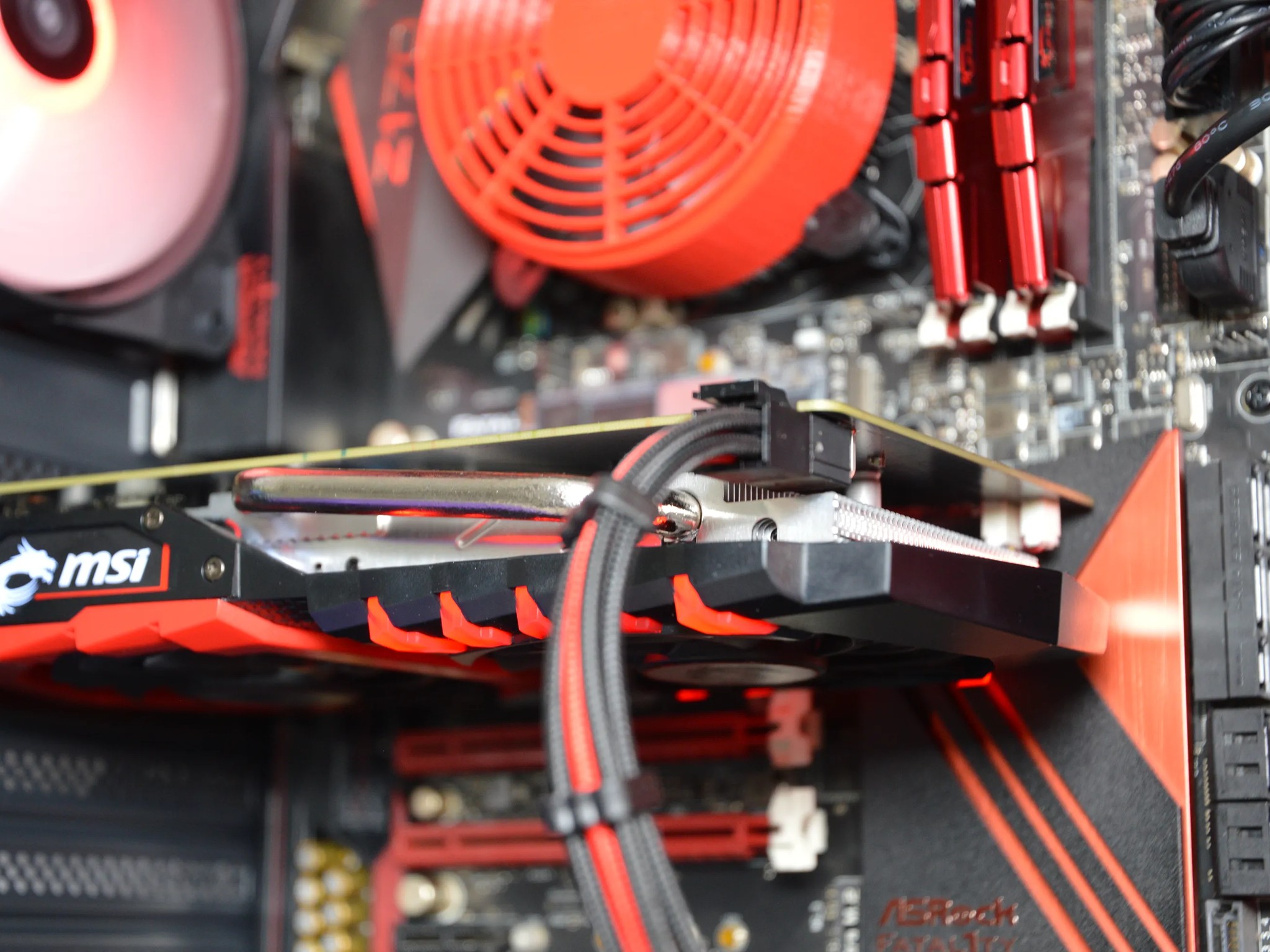🩸🩸| GTX 1050Ti 4GB | INTEL i5 6400 | 16GB DDR4 RAM | 1TB NVME SSD | Blood Oath 5.0 |