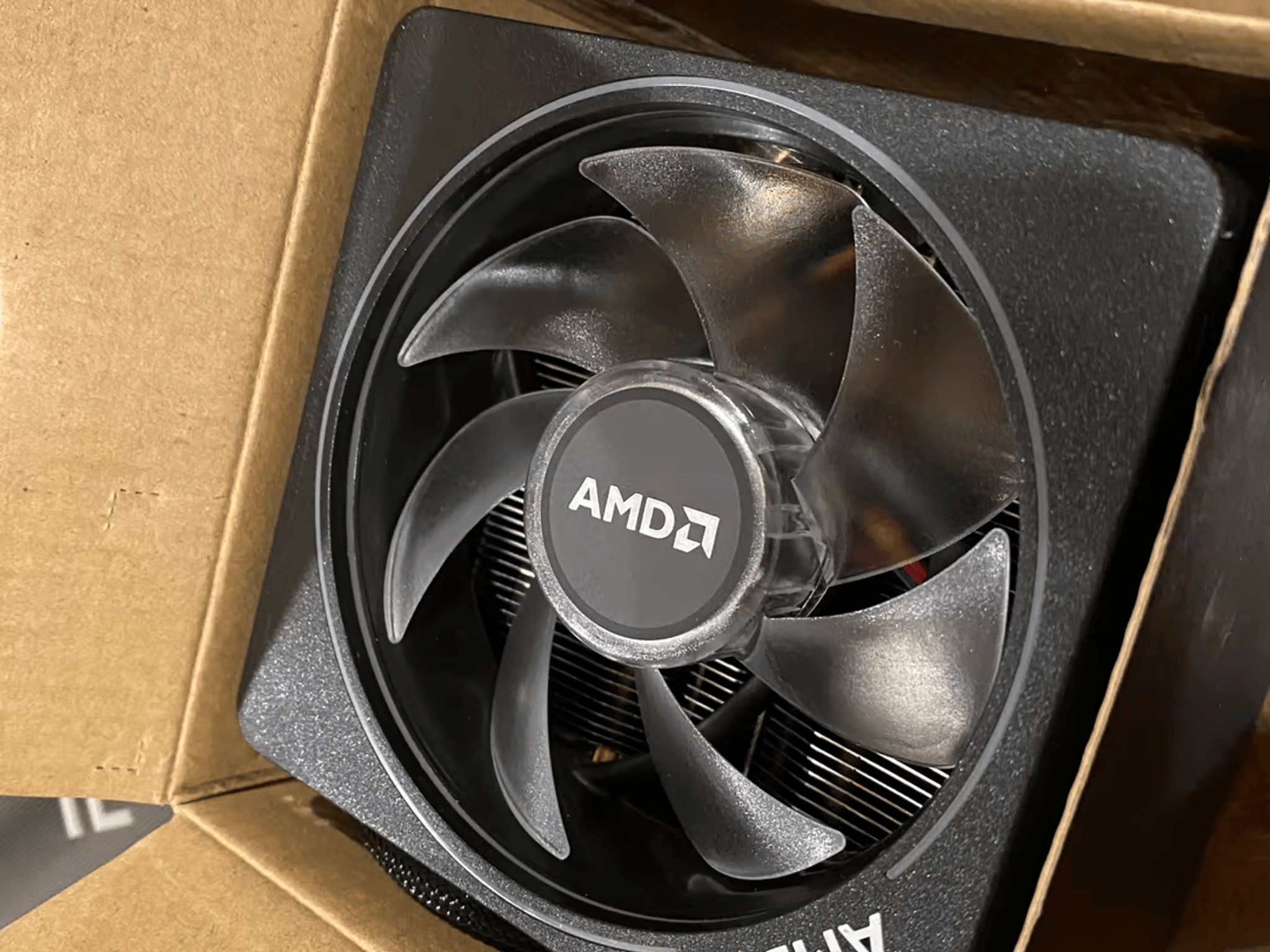 Ryzen 5 3600 6-Core + New AMD Wraith LED RGB Cooler - Excellent Condition
