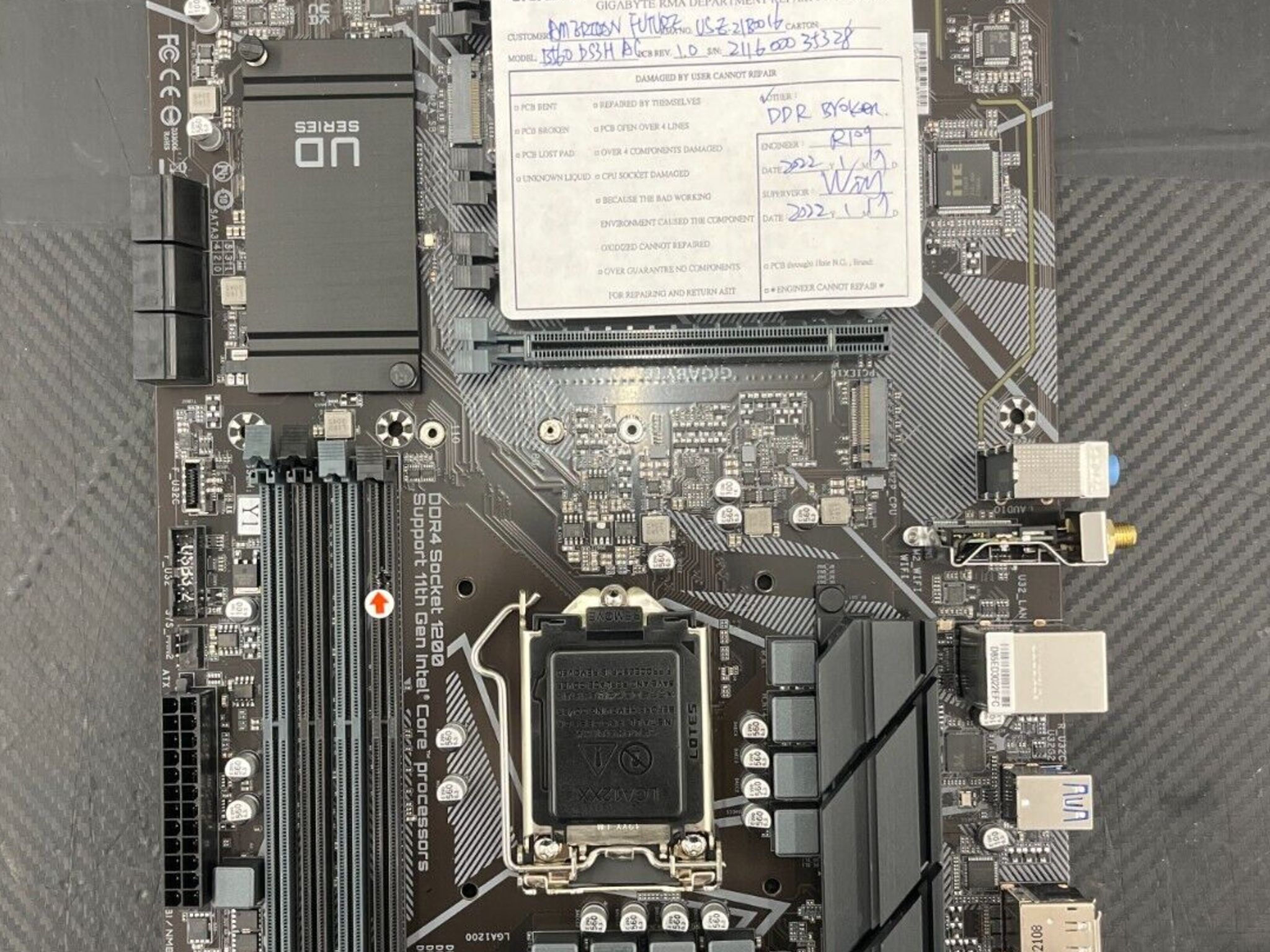 READ Gigabyte Intel B560 DS3H AC Motherboard LGA 1200, SATA 6GB connecters, M.2