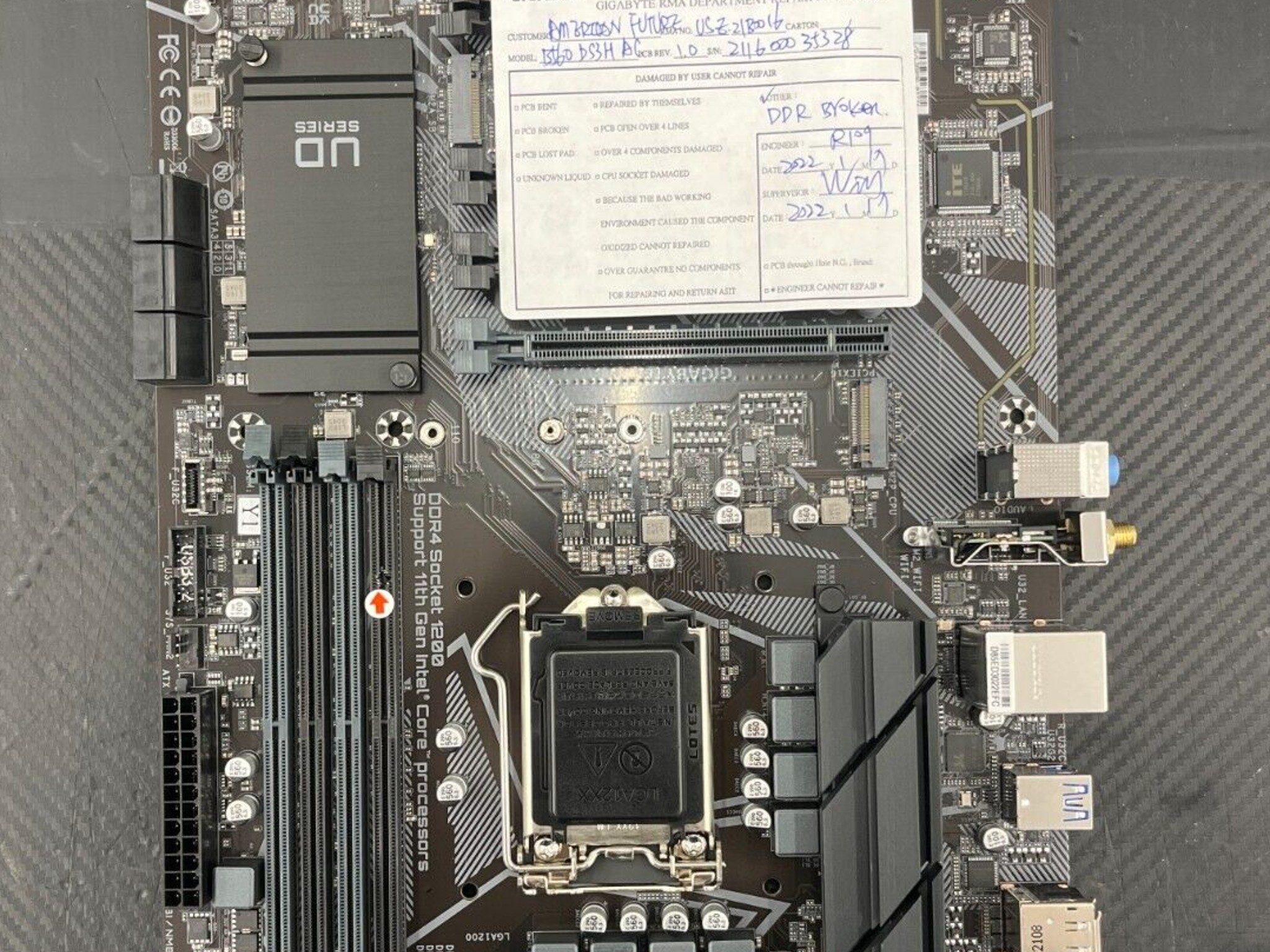READ Gigabyte Intel B560 DS3H AC Motherboard LGA 1200, SATA 6GB connecters, M.2