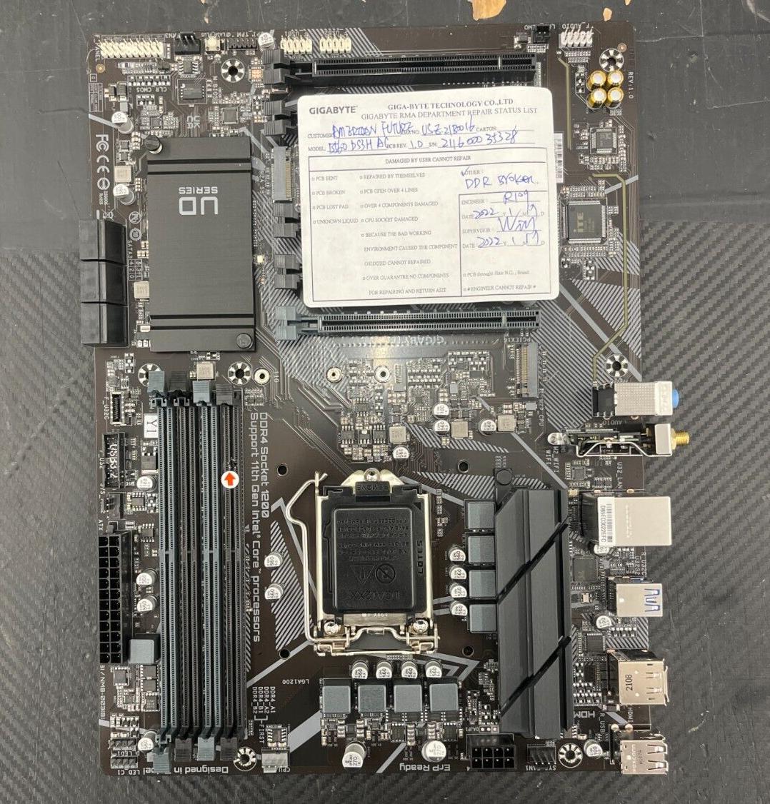 READ Gigabyte Intel B560 DS3H AC Motherboard LGA 1200, SATA 6GB connecters, M.2