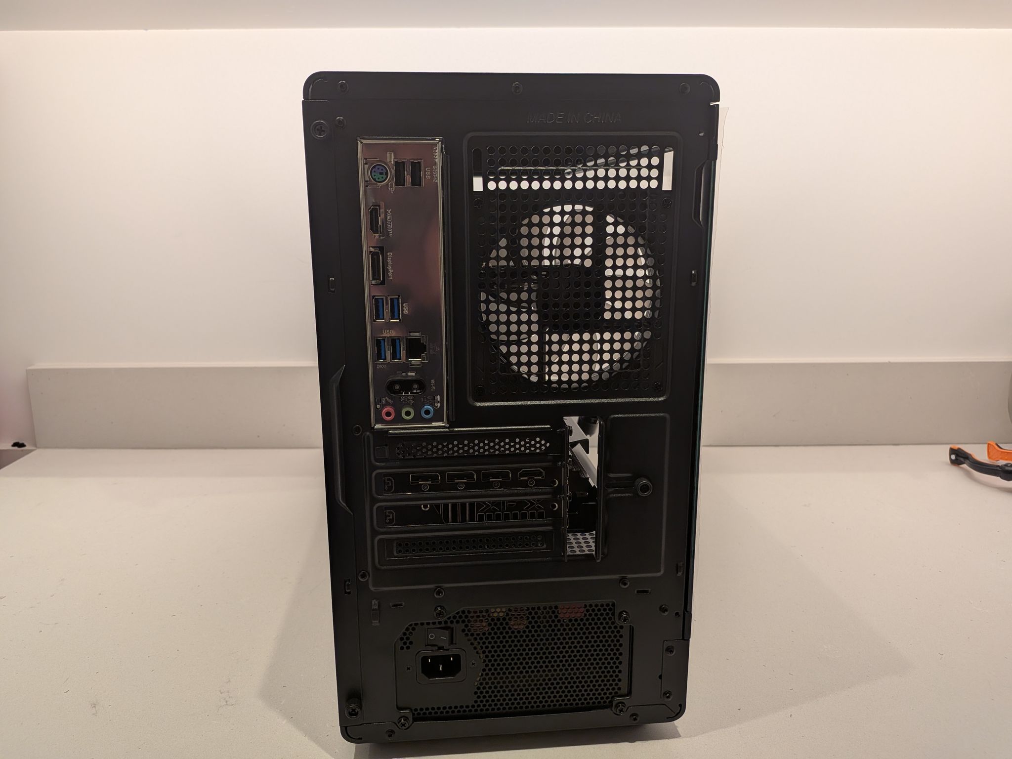 1440p Slayer - RX 7700 XT, Ryzen 5 5700, 32 GB DDR4, 1 TB Gen 4 NVME, RGB