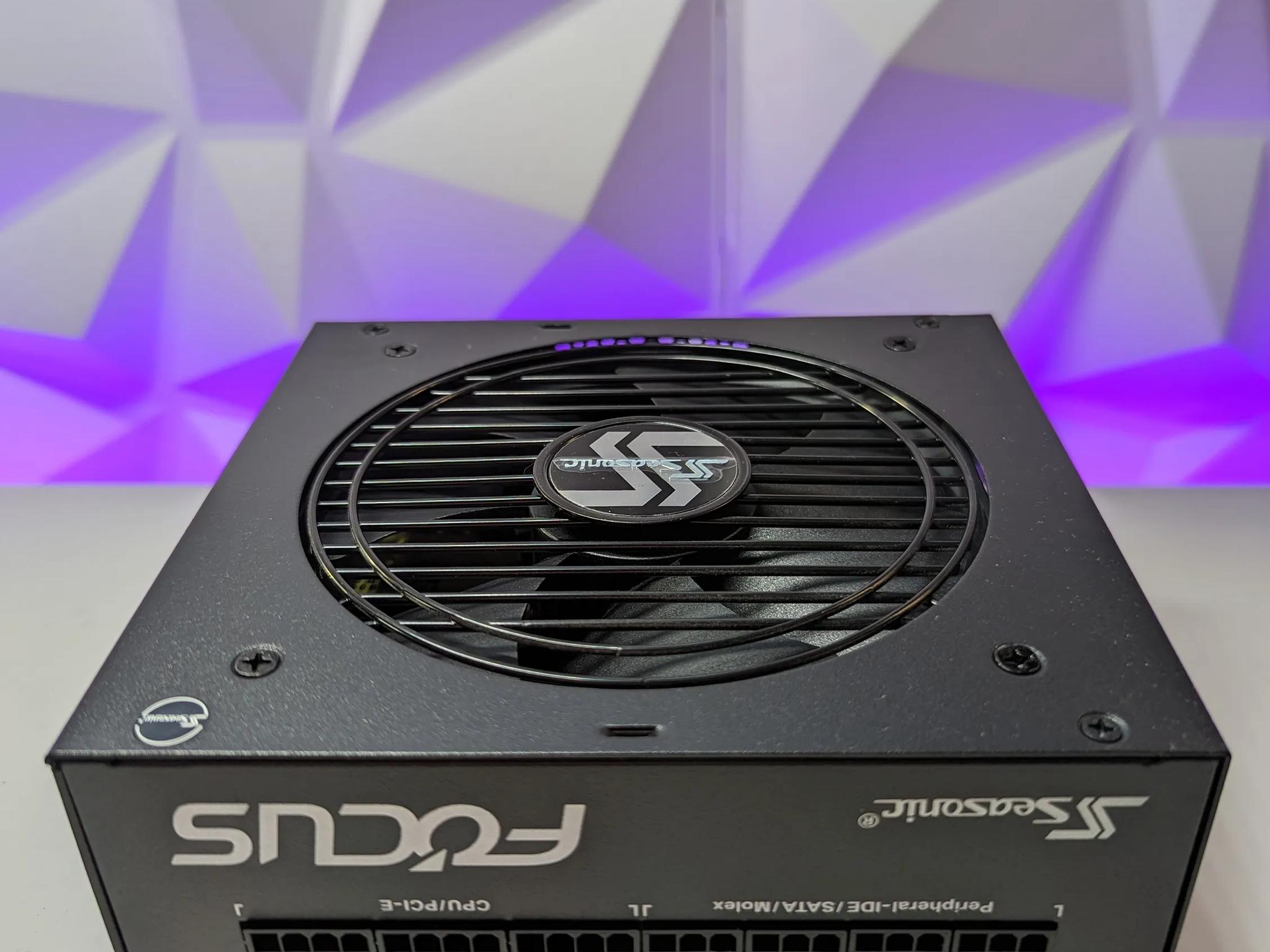 SeaSonic FOCUS 850 W 80+ Gold Certified Fully Modular ATX Power Supply 