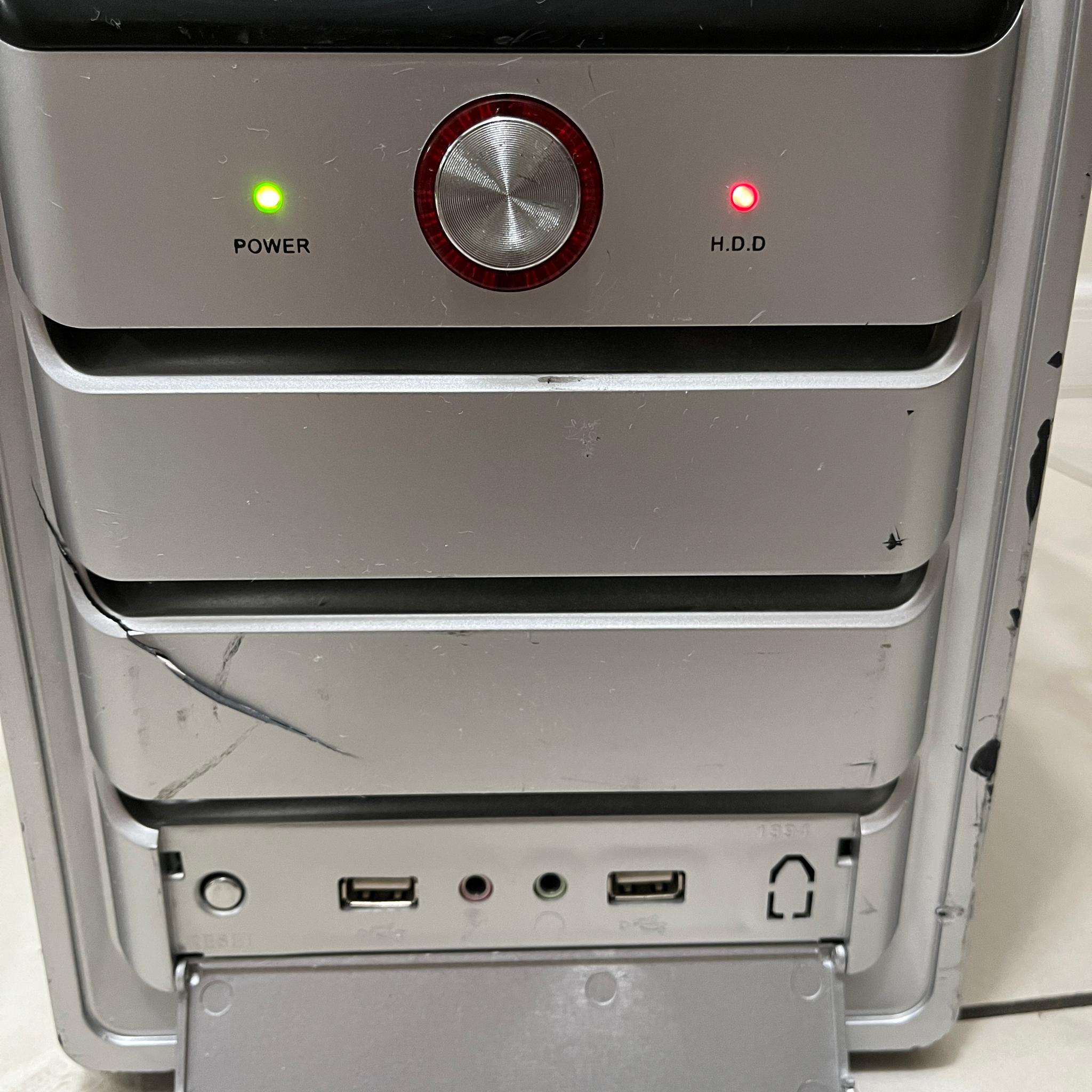 NVIDIA RTX 2060S,AMD Ryzen 5 3600,16GB RAM, 1.6TB Storage,Gaming PC w/ Wi-Fi & BT(Minor Case Damage)