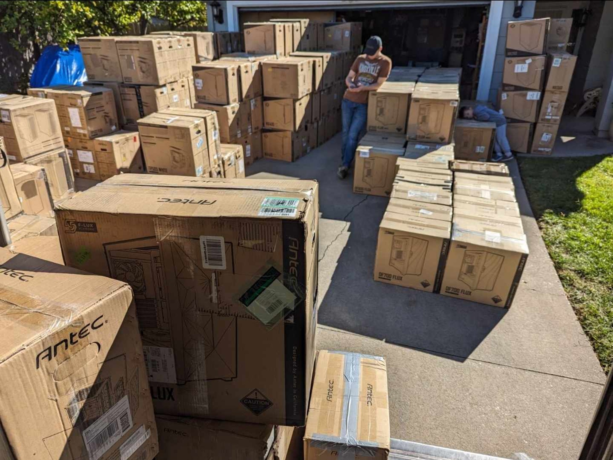 Antec NX200 M  Micro-ATX Tower