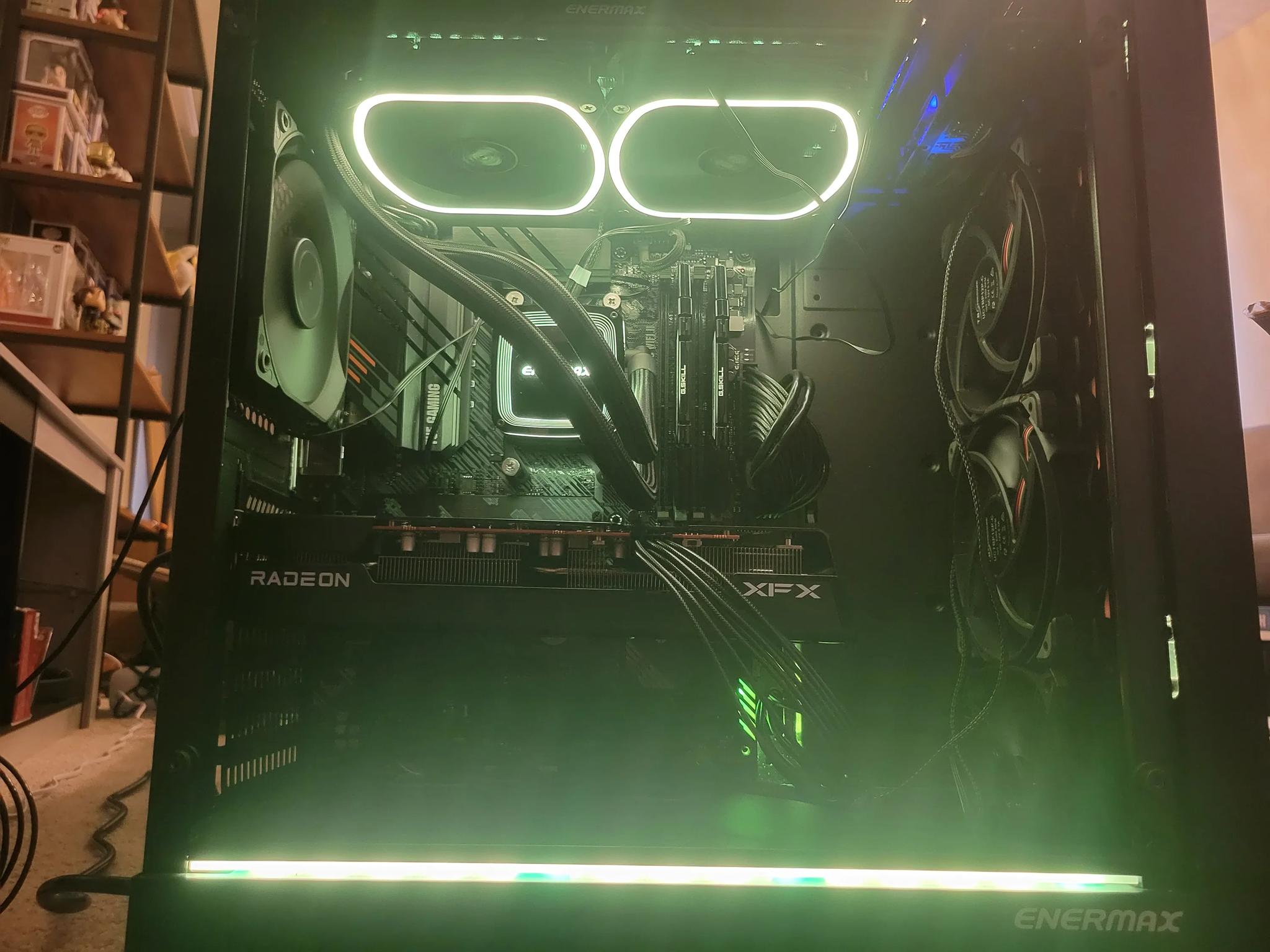 New Year, New Gaming PC: Ryzen 5 5600X, 16GB, 1TB, RX 6600XT 8GB