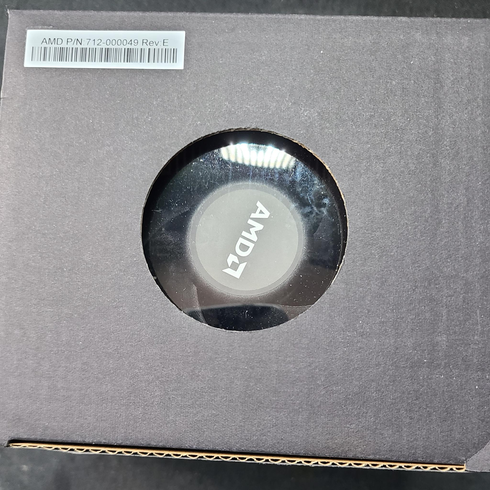 AMD Wraith Stealth Socket AM4 4-Pin Connector CPU Cooler with Aluminum Heatsink NIB