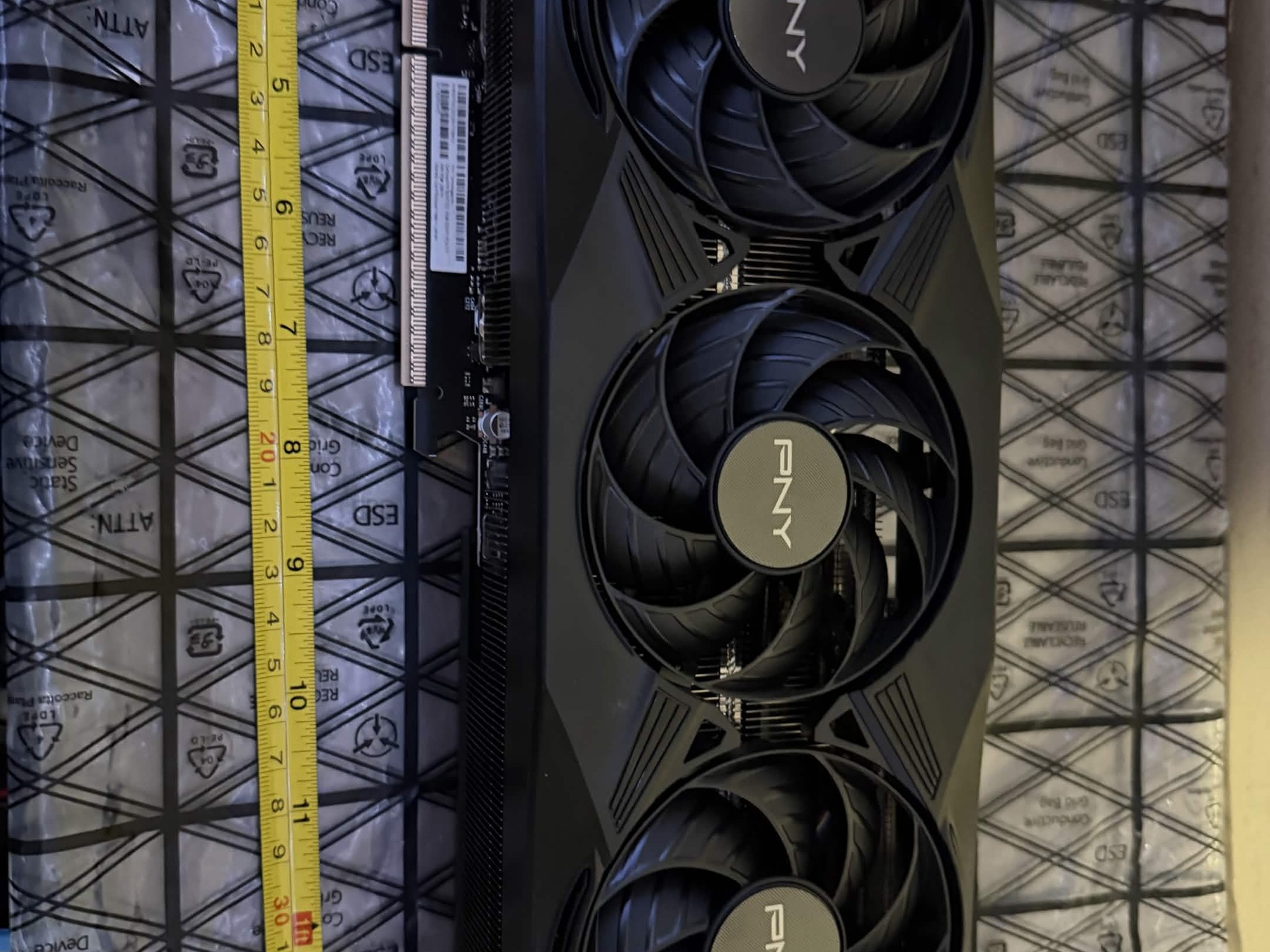 PNY VERTO GeForce RTX 5070Ti