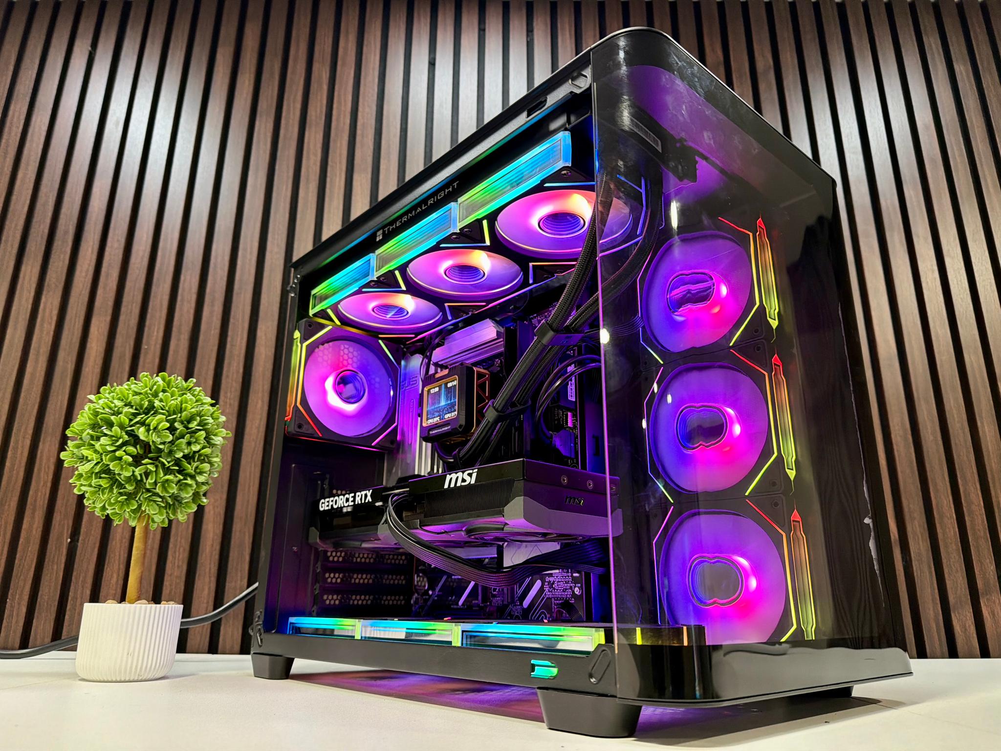 5070 TI | Ryzen 9800X3D | 32GB DDR5 | 2TB M.2 | 1000 Watt Gold PSU | LCD AIO