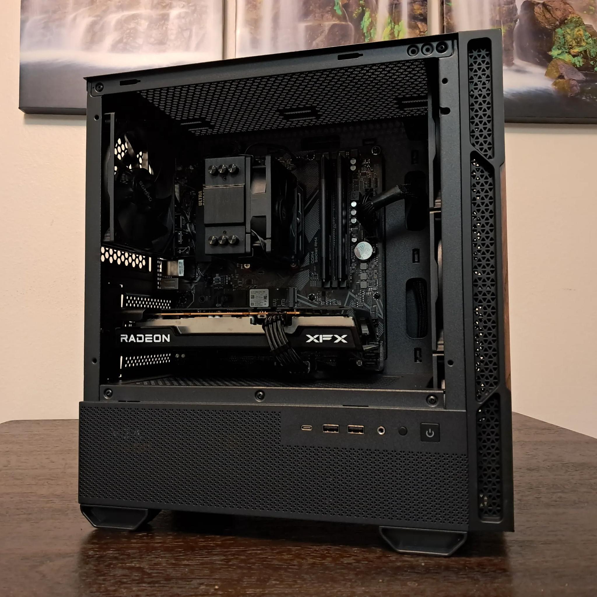 🪵Sleek Woodgrain AMD Gamer!🪵Ryzen 5 3500X | Radeon RX 6600 | 1TB SSD | 16GB DDR4-3200