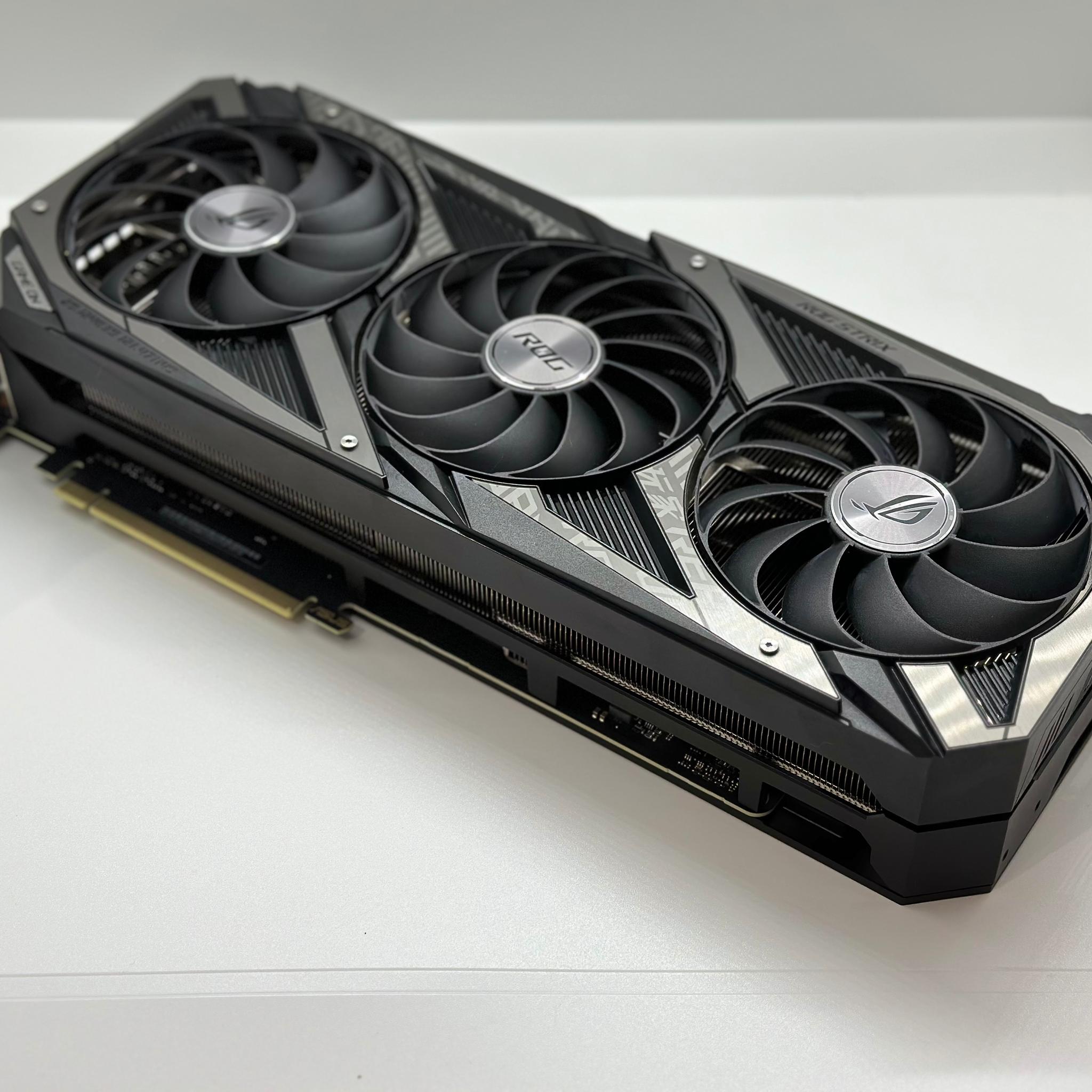 On sale! Asus Rtx 3080 Rog Strix 12gb