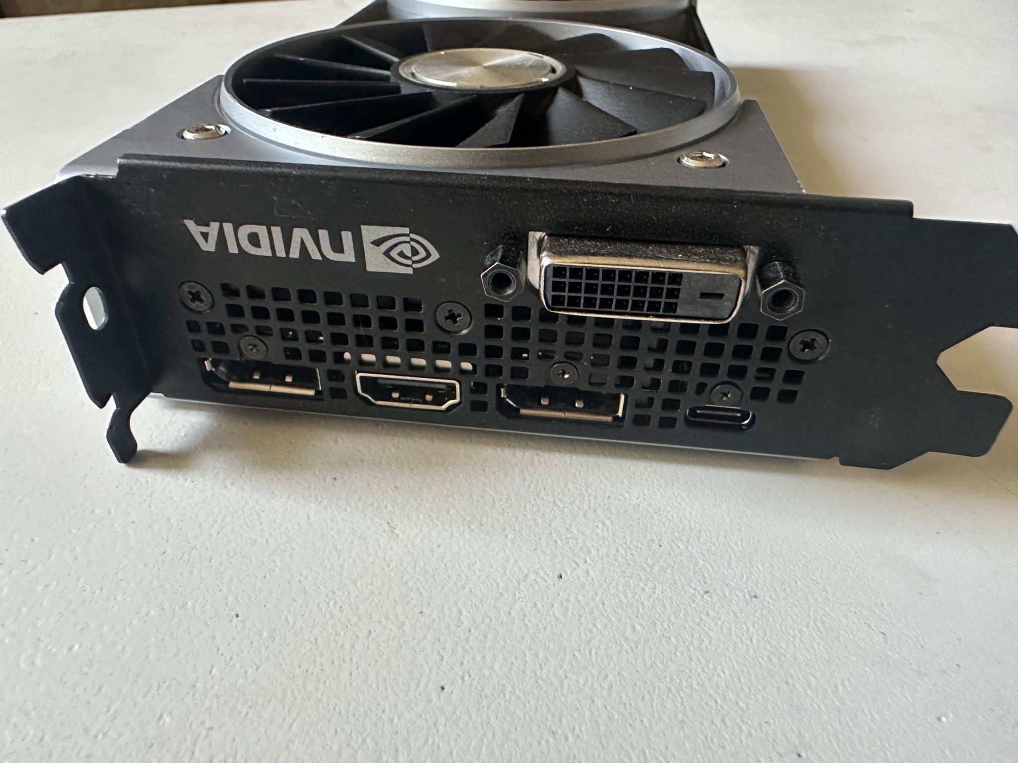 Nvidia RTX GeForce 2070 - Read Description