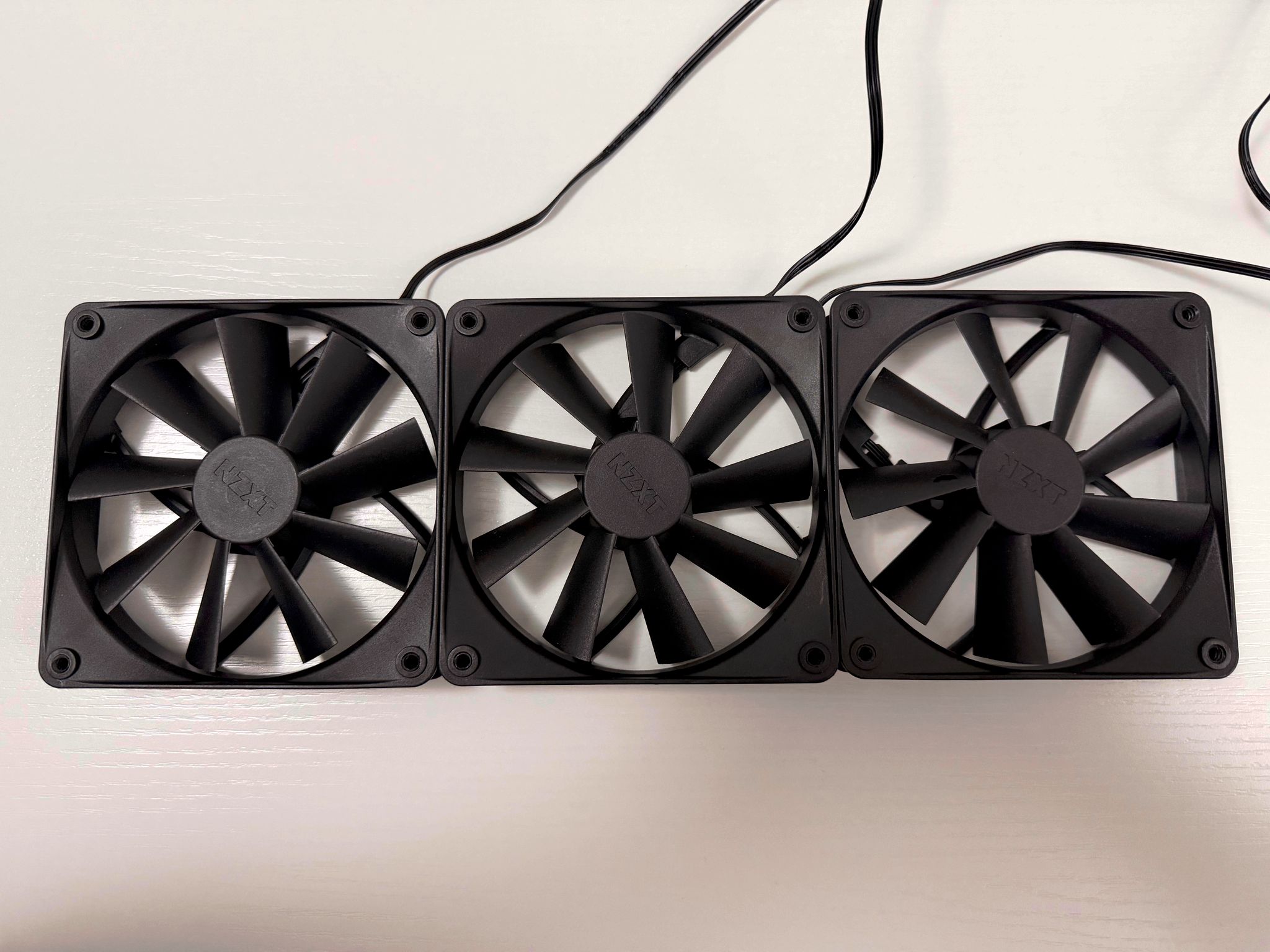 3x NZXT 120mm Rifle Bearing Quiet Airflow Case Cooling Fan 3-PIN RF-Q12CR-B1