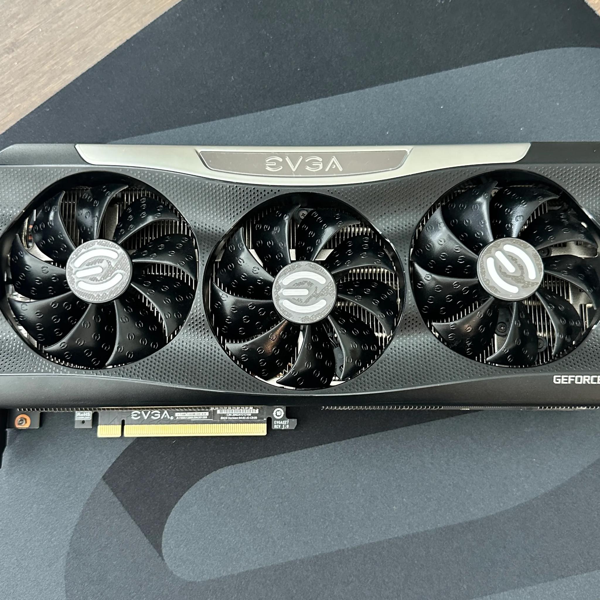 NVIDIA 3090 EVGA FTW3 ULTRA