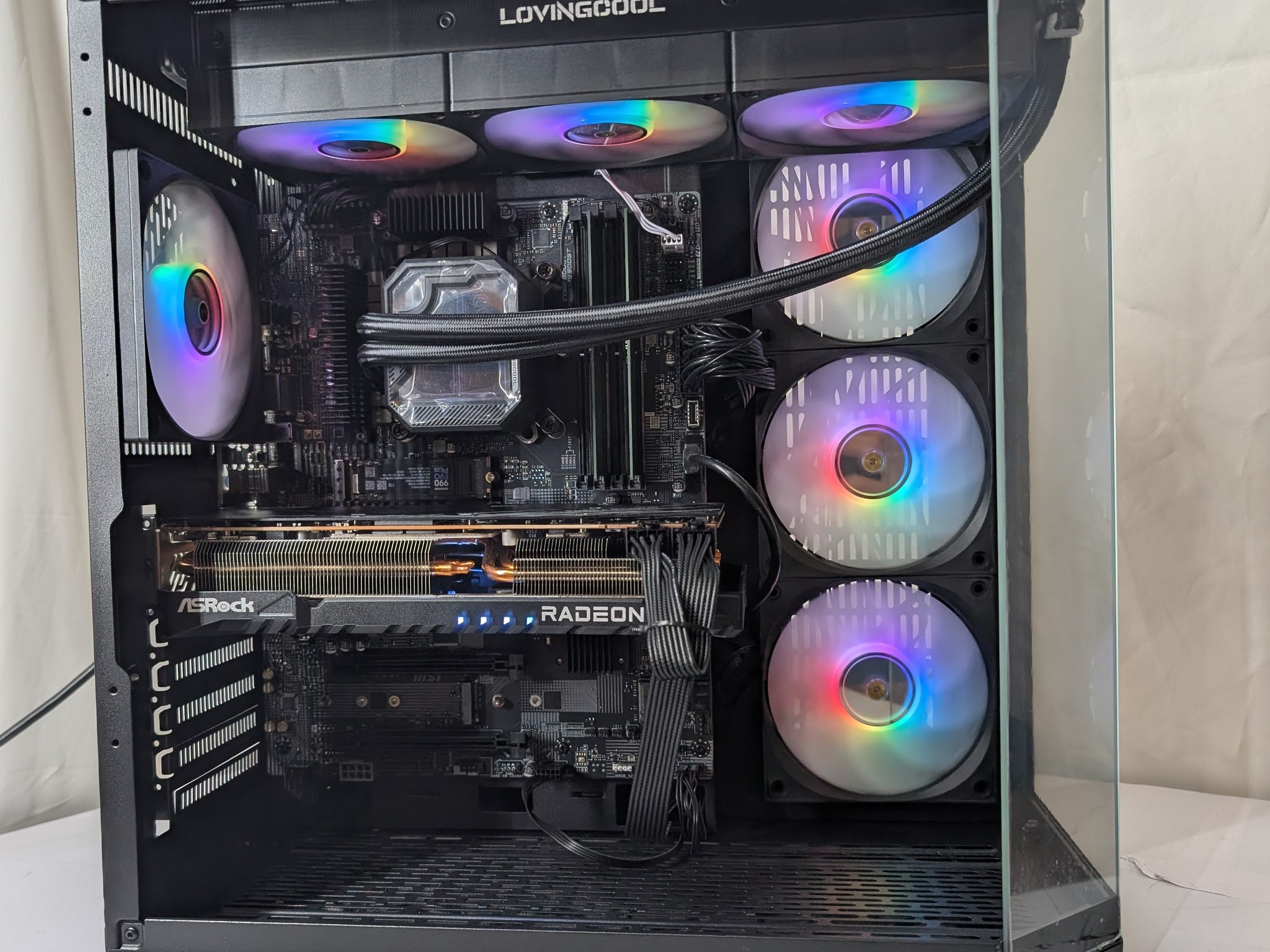 RX 7800XT | CORE ULTRA 5 265KF | 16GB DDR5 | 1TB NVME | 650W |