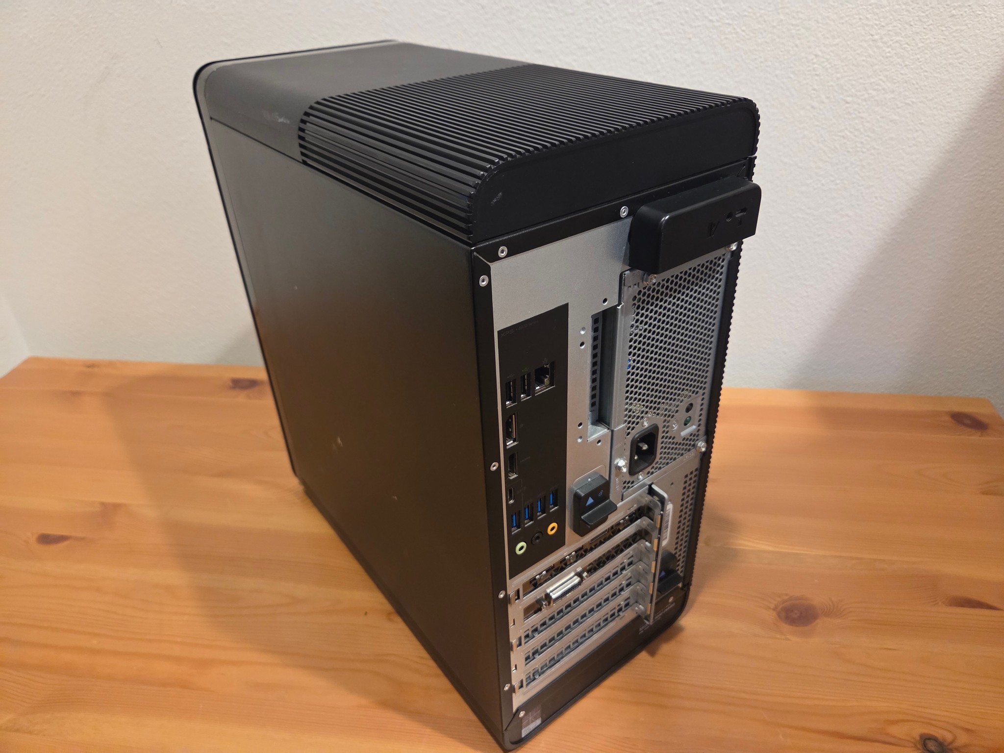 Budget Gaming Done Right! i7 7700, Zotac GTX 1060 6GB, 16GB Ram, Windows 11