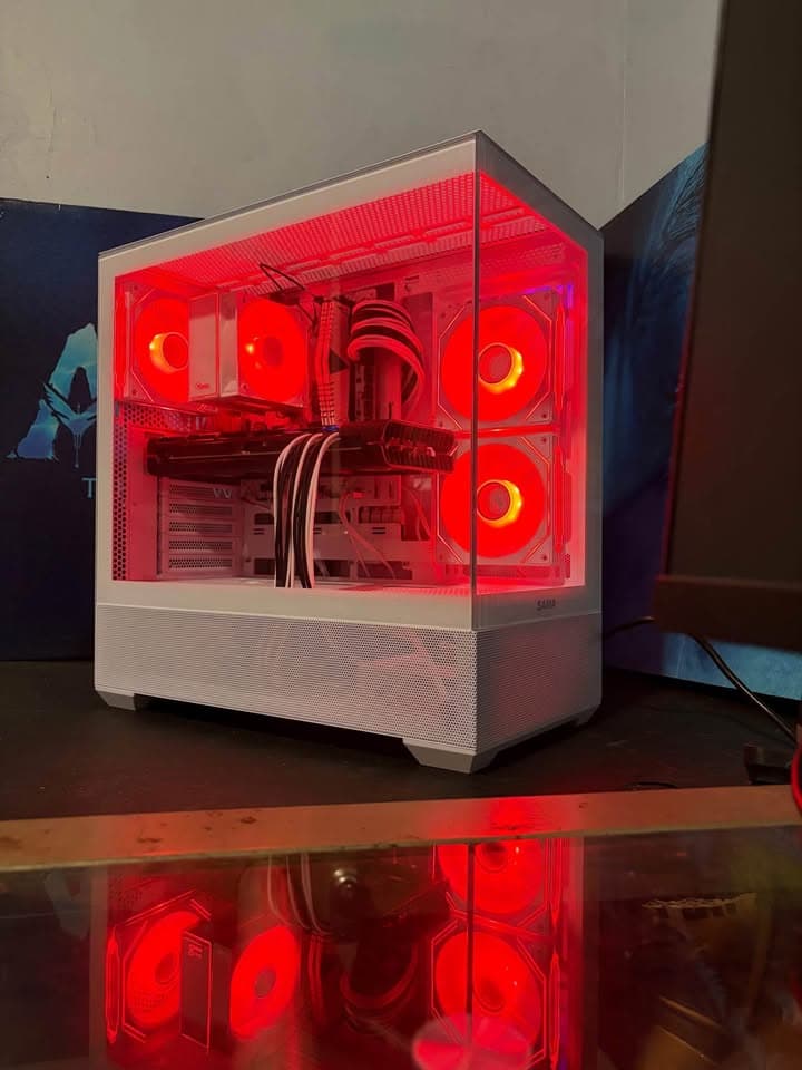 RX 5700XT|Ryzen 5 4500|32GB RAM|1TB M.2 SSD|Windows 11 Pro