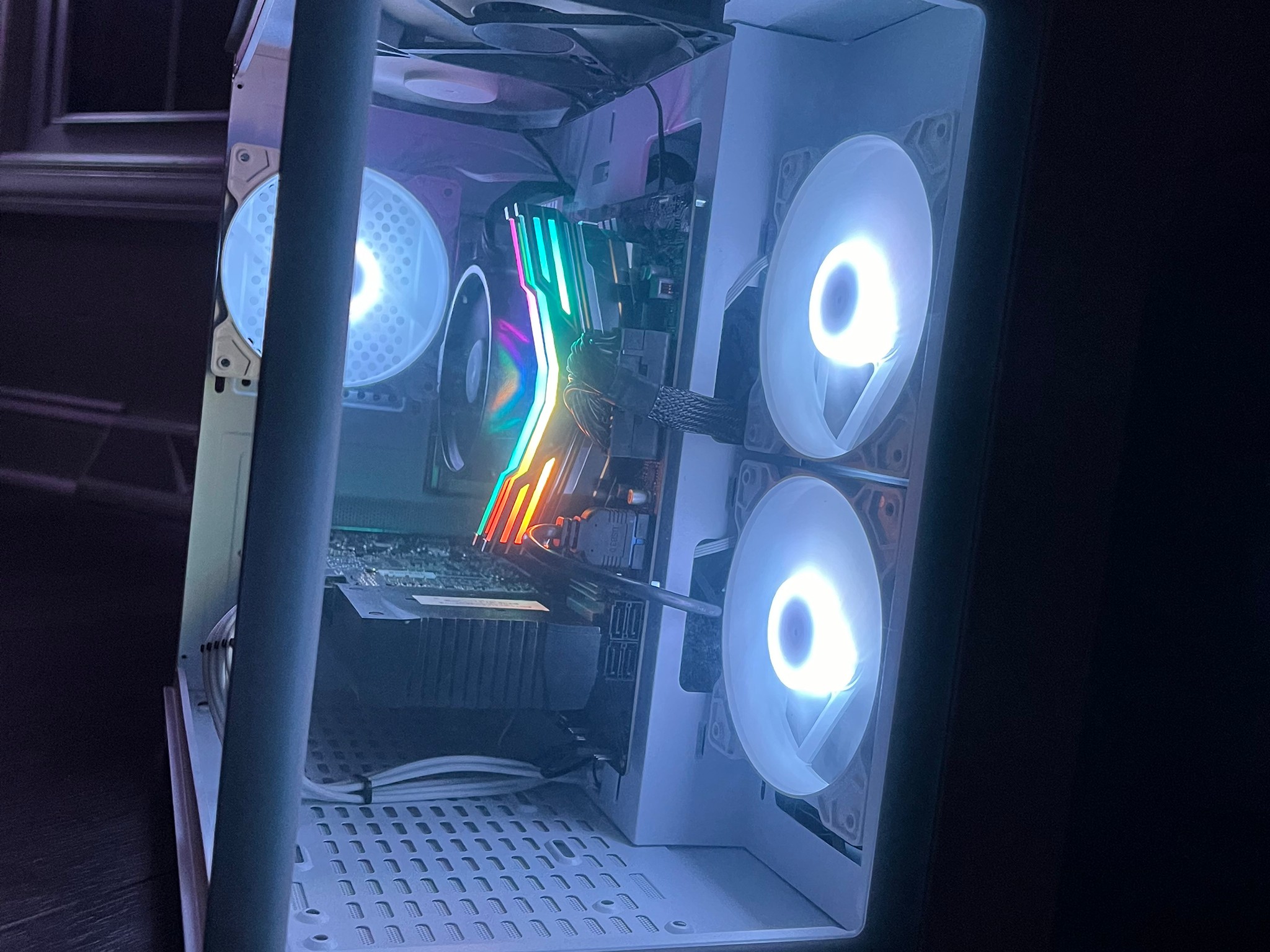 Mid-Range Ryzen 3 3200g / GTX 1060 6gb