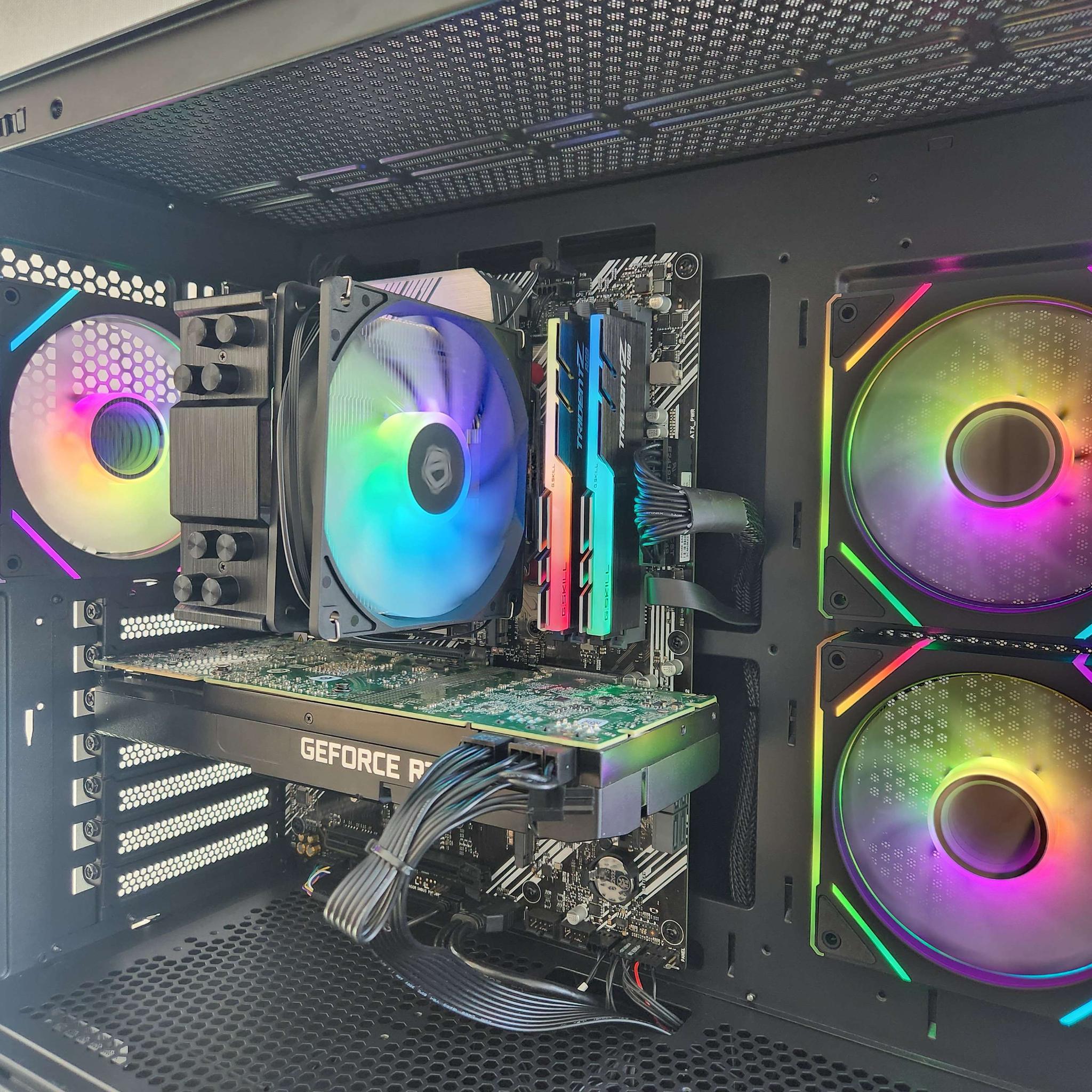 🍀RTX 2080 Super | Ryzen 5 3600 | 16GB RAM | 1TB M.2 | WiFi | Windows 11