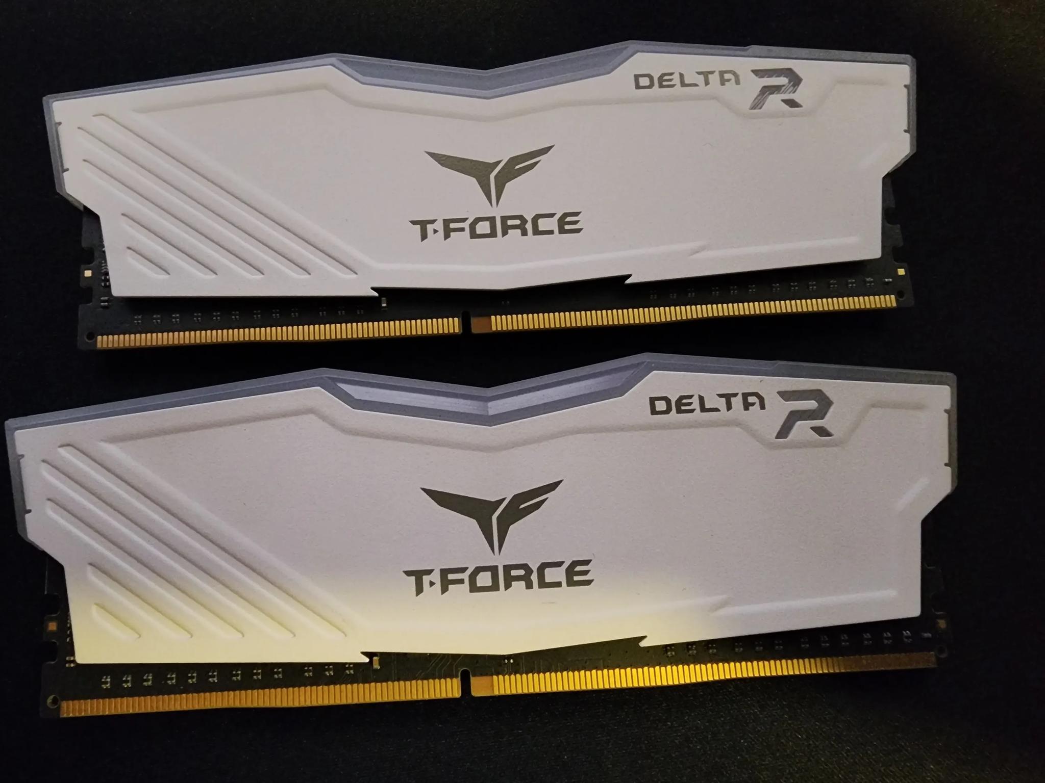 DELTA RGB DDR4 DESKTOP MEMORY 3600 2x8GB