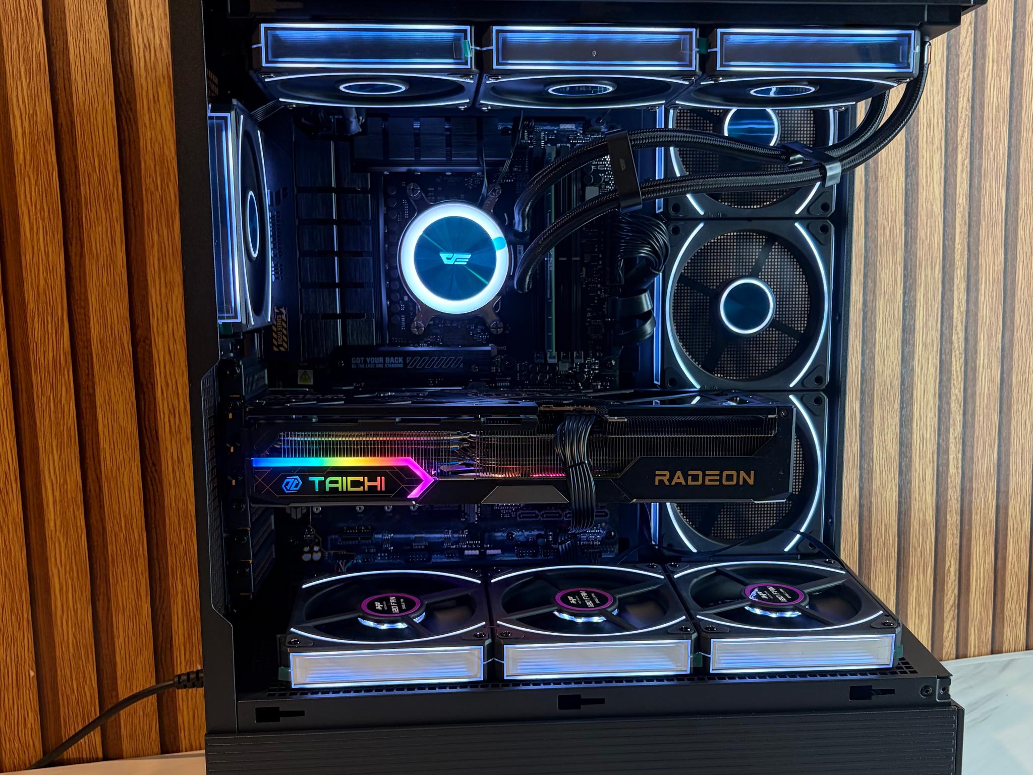 RX 9070 XT 16GB | RYZEN 7 7800X3D | 16GB DDR5 | 1TB SSD | 360MM AIO |  750W