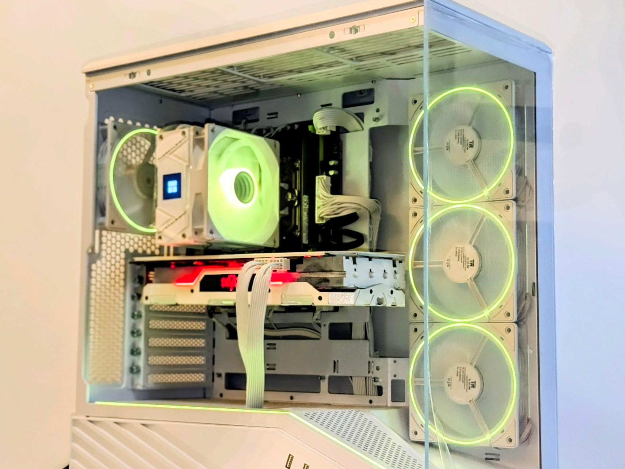 ReD DeviL 1080p-1440p Gaming PC🔴🔥|RX 5700XT|16GB RAM|Intel (12-c/24-t)| Windows 11 Pro