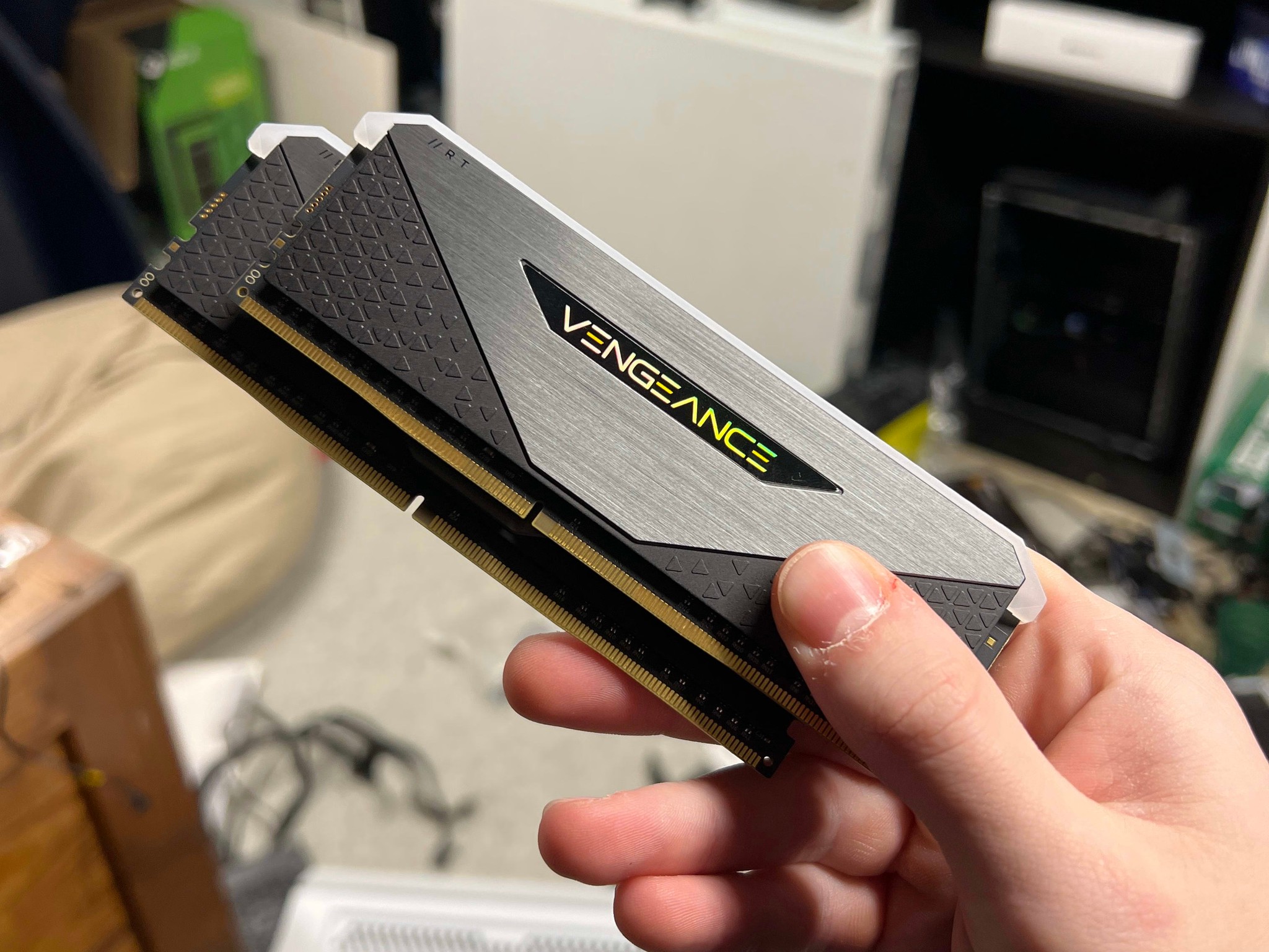 32GB Corsair VENGEANCE RT