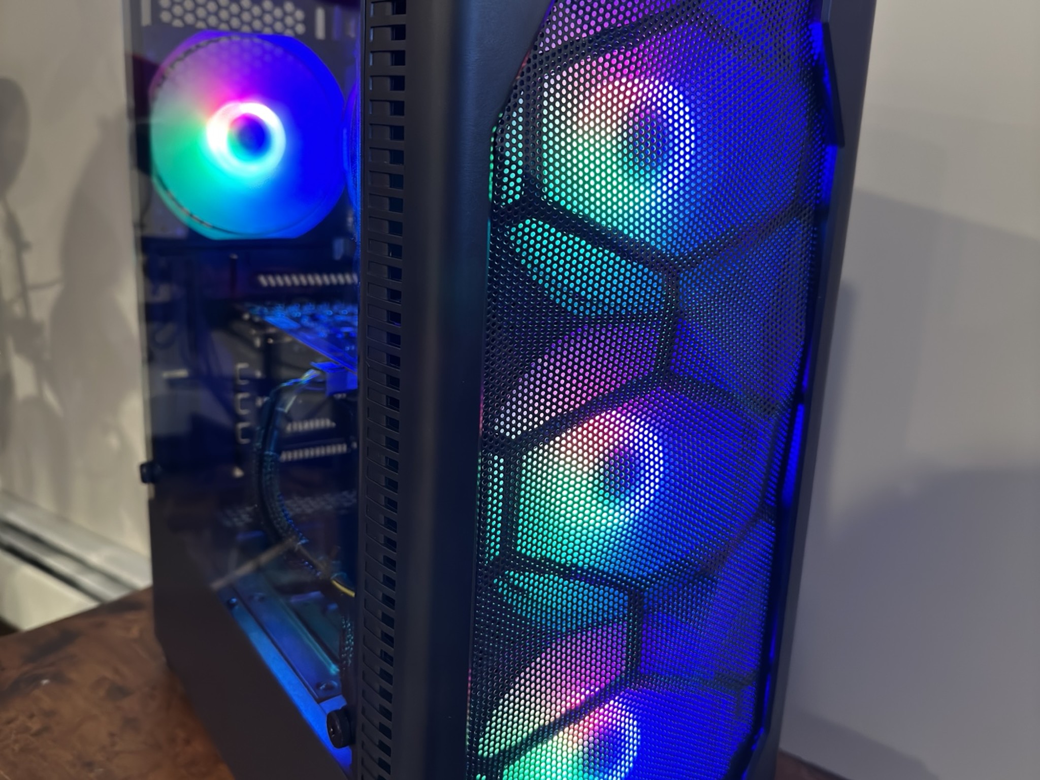 Brand New Build! RX 6600 + Ryzen 5 5600g Gaming PC