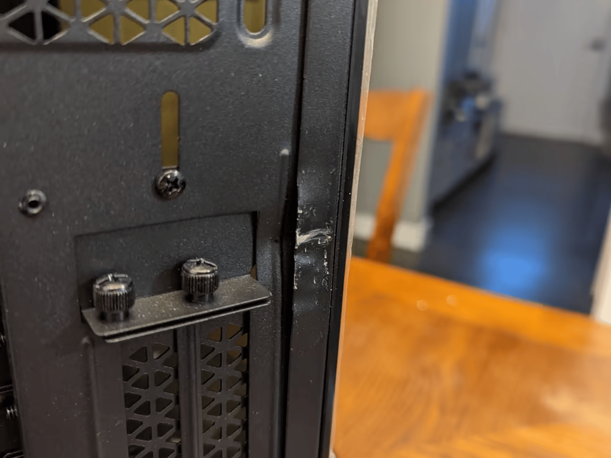 Open Box Corsair 4000X RGB Smart Case - light damage