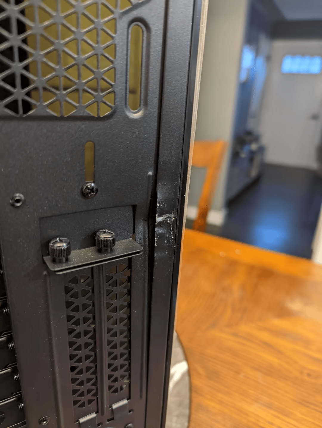 Open Box Corsair 4000X RGB Smart Case - light damage