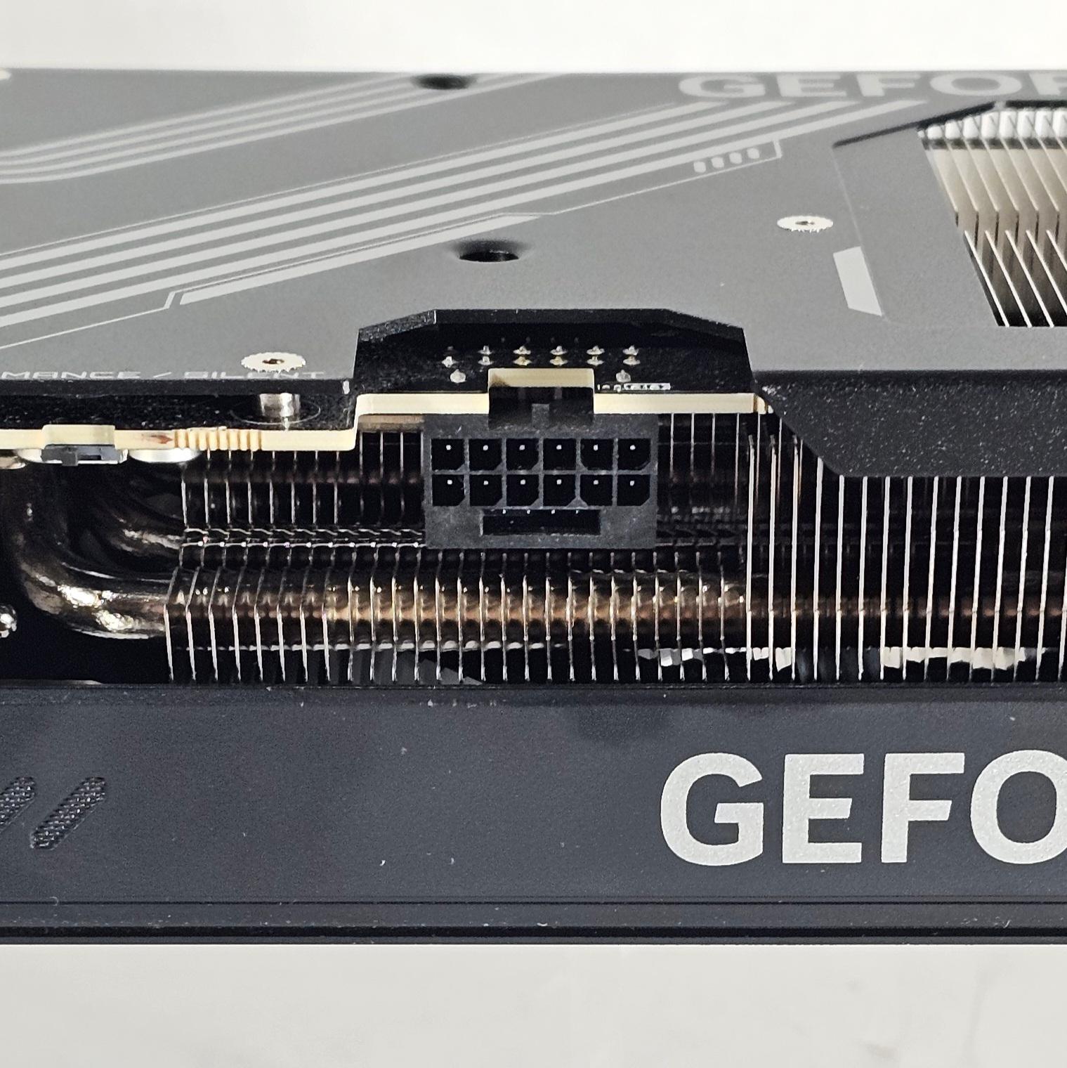 RTX 5080 Gigabyte 16GB