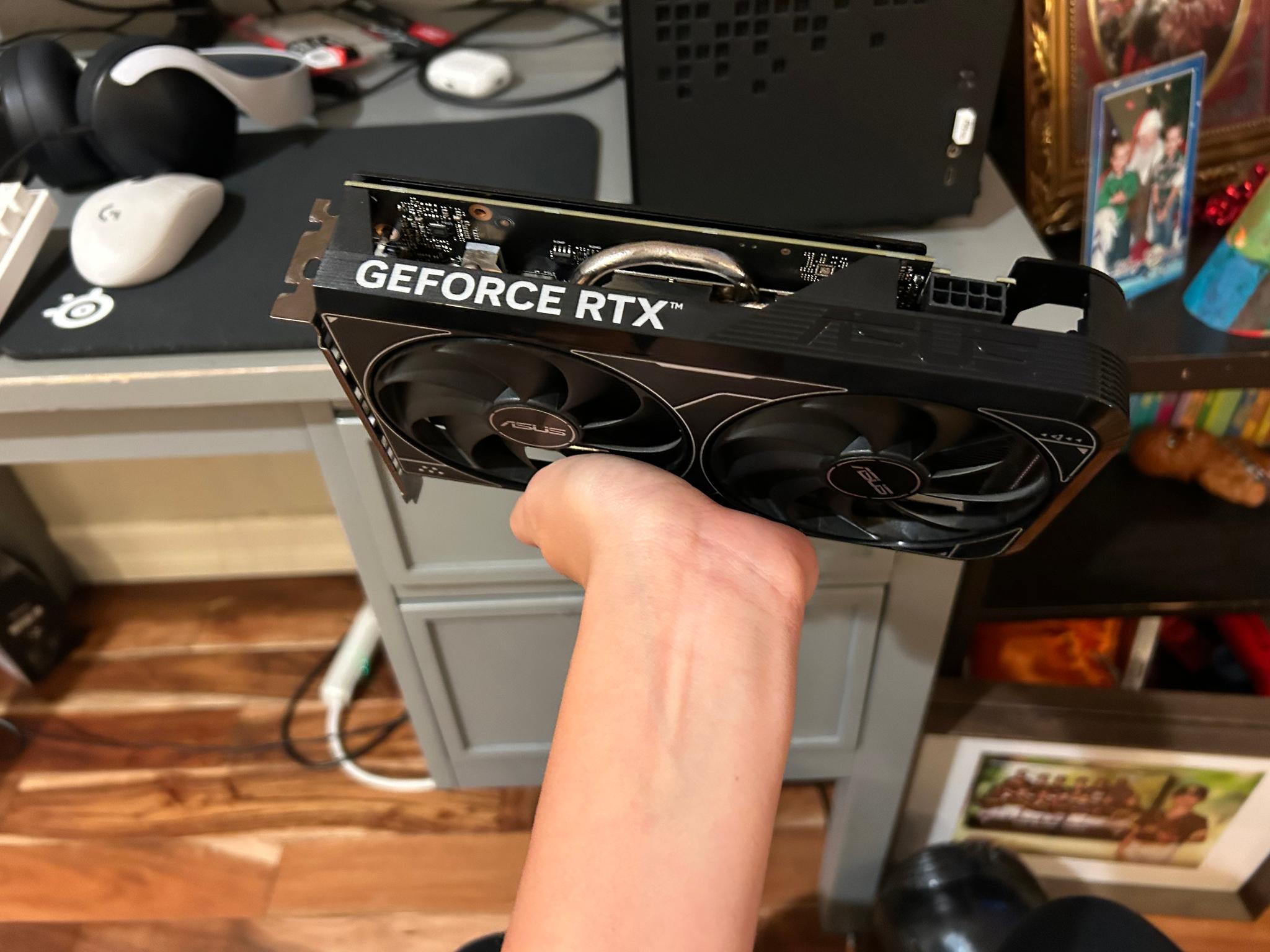 Asus DUAL EVO OC GeForce RTX 4060