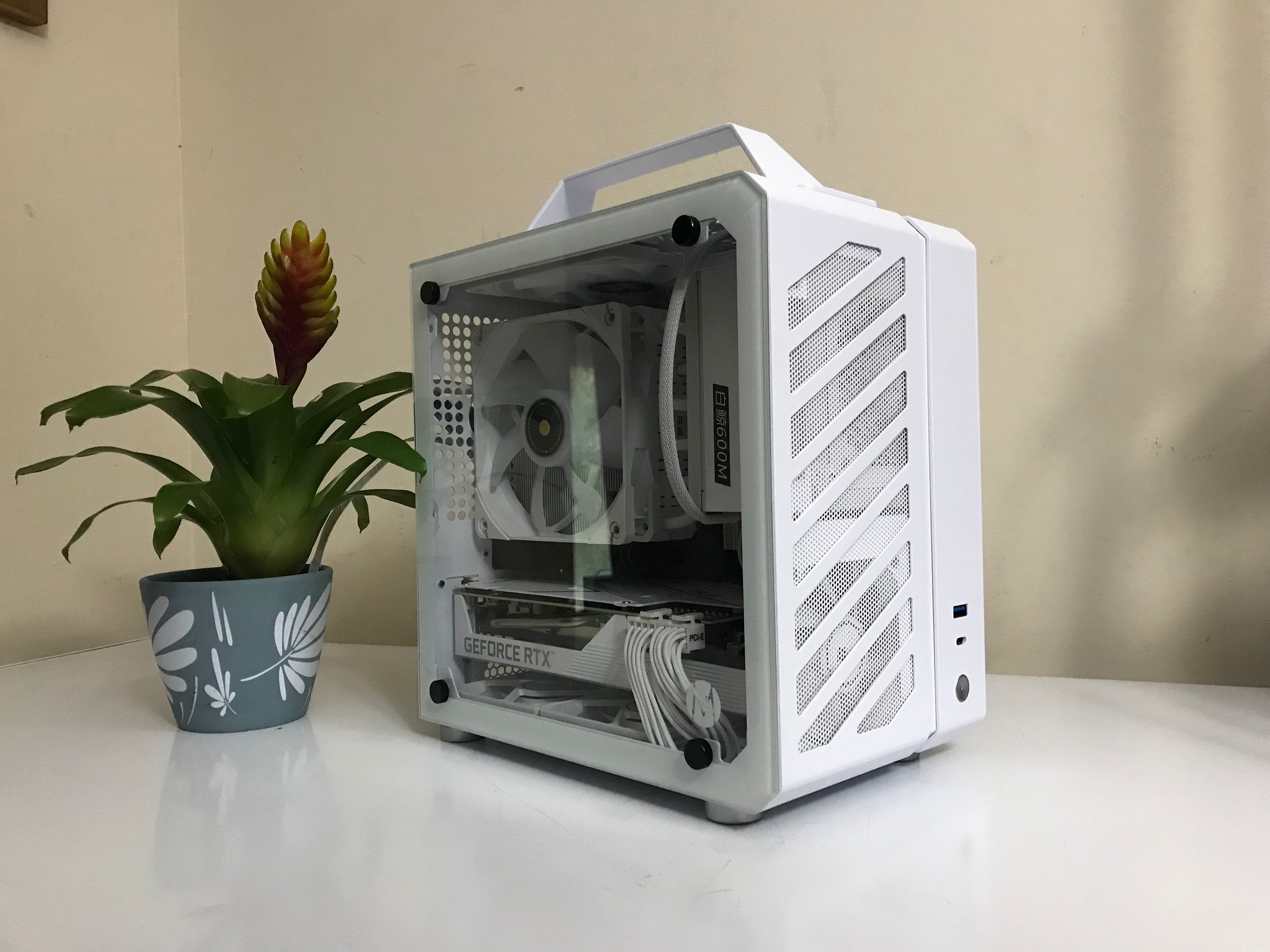 Mini i5 12400f RTX 3060 ti 32gb DDR4 1TB Gen4 NVMe Gaming PC