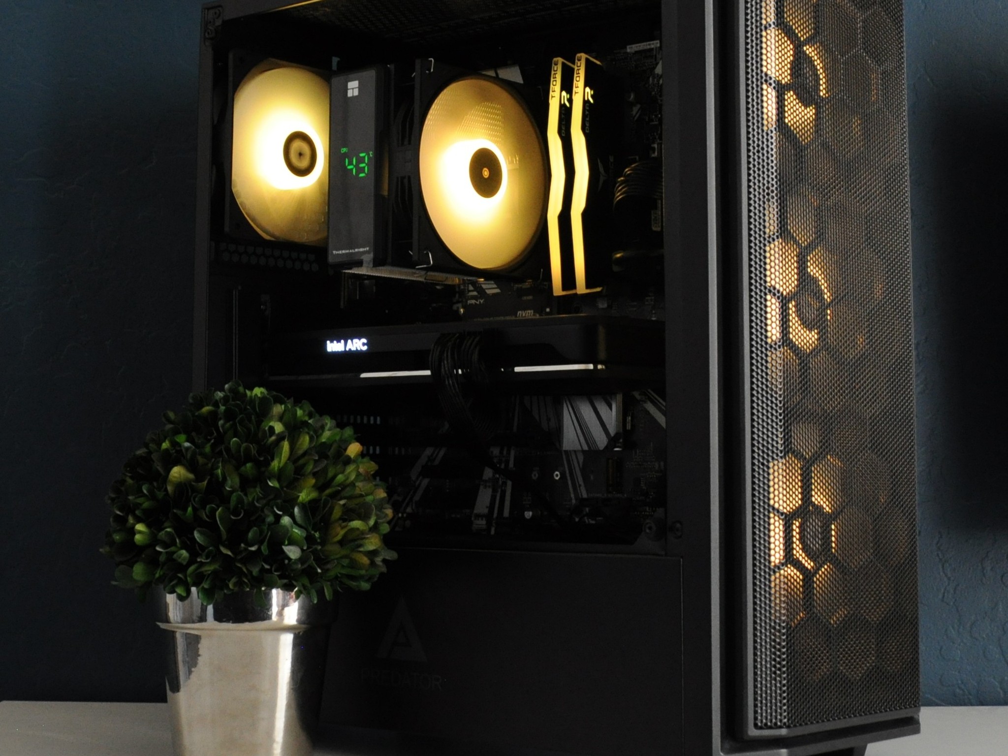 ALL INTEL GAMING PC | WIN 11 READY | ARC A750 | I5 9400F | 16GB RAM | 1TB SSD | ARGB | 1080P/1440P