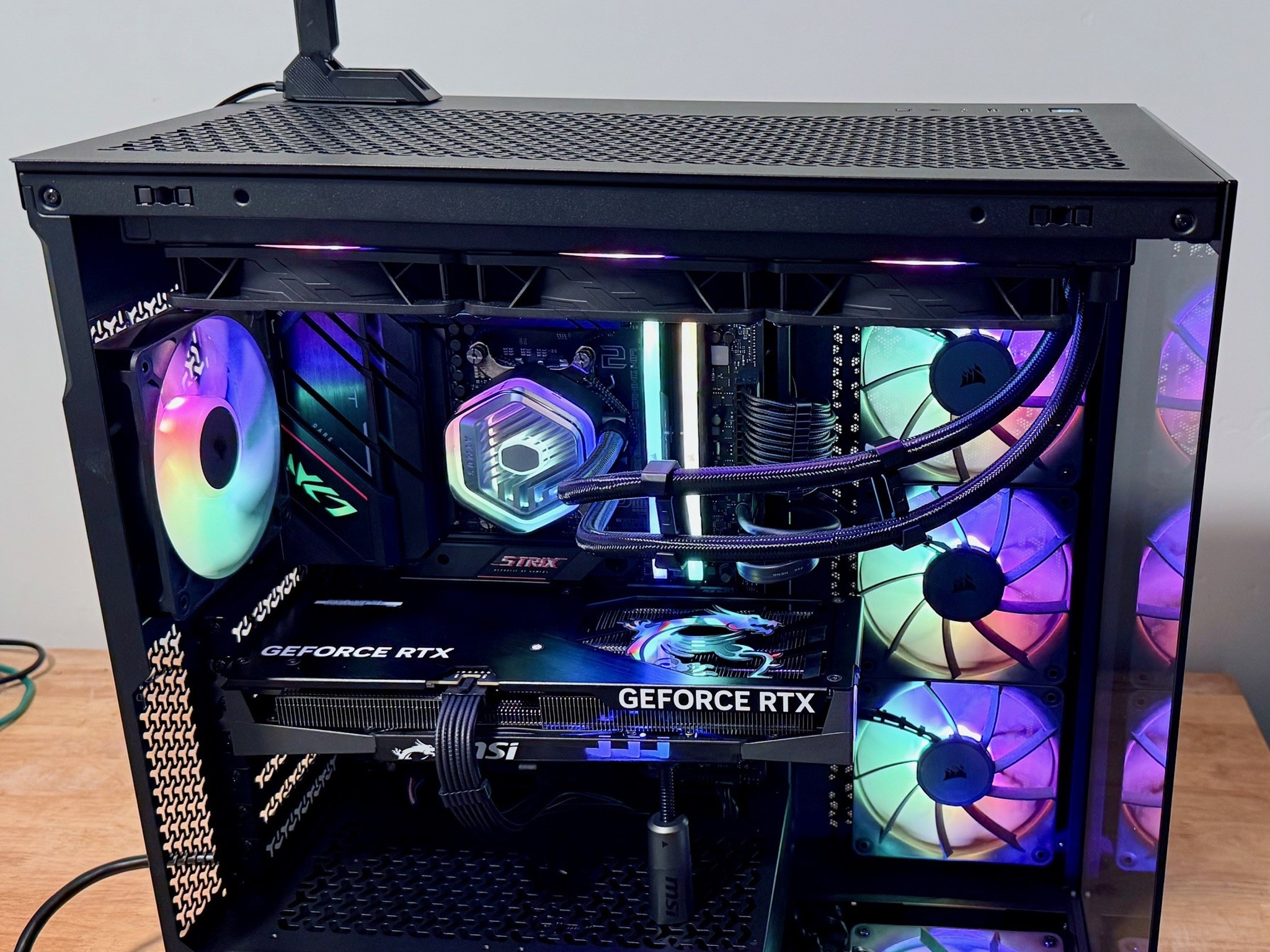 Gaming PC RTX 5060 TI 16GB Gaming Trio OC Edition