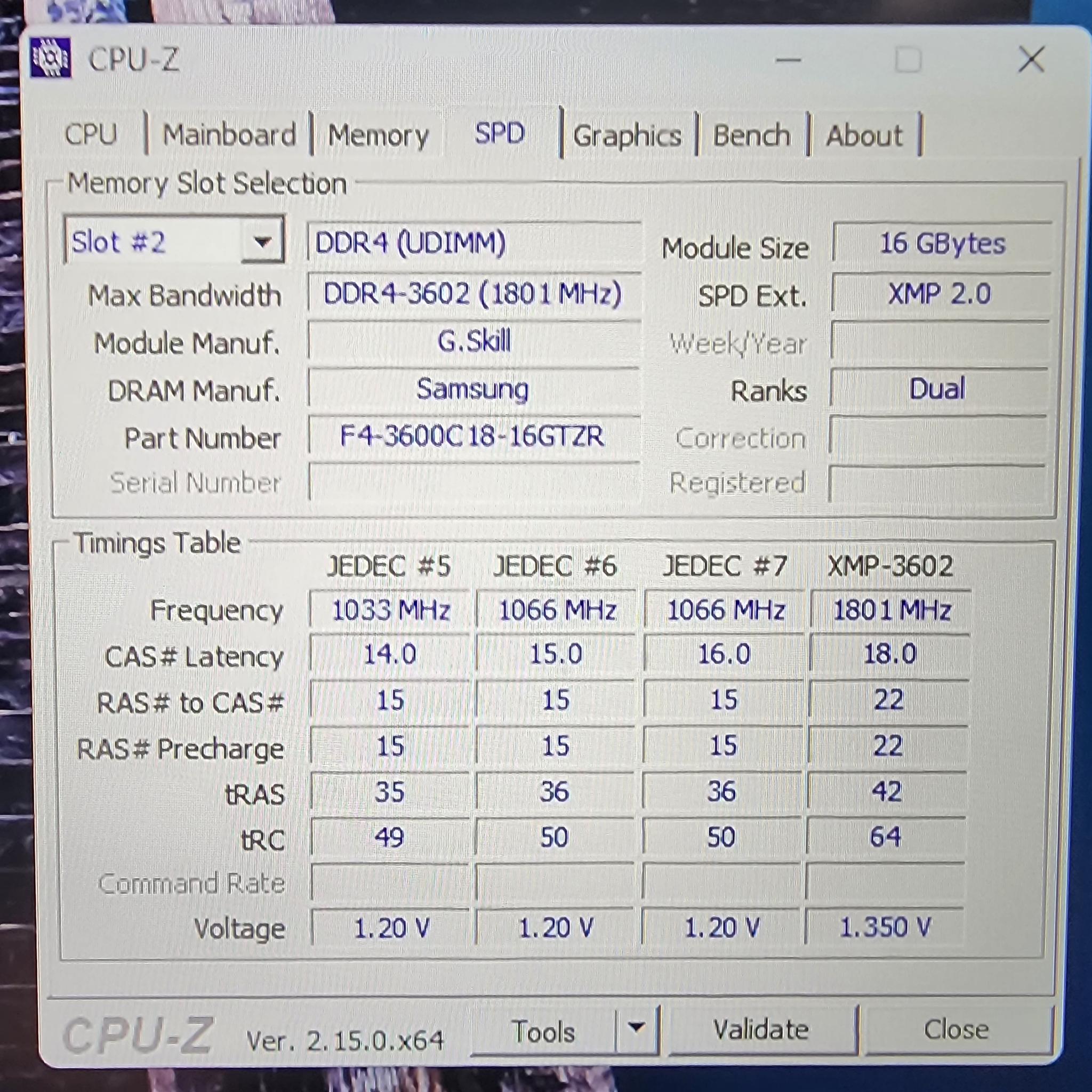 Gaming PC AMD Ryzen7 5700X AMD RX 7900 GRE 16GB