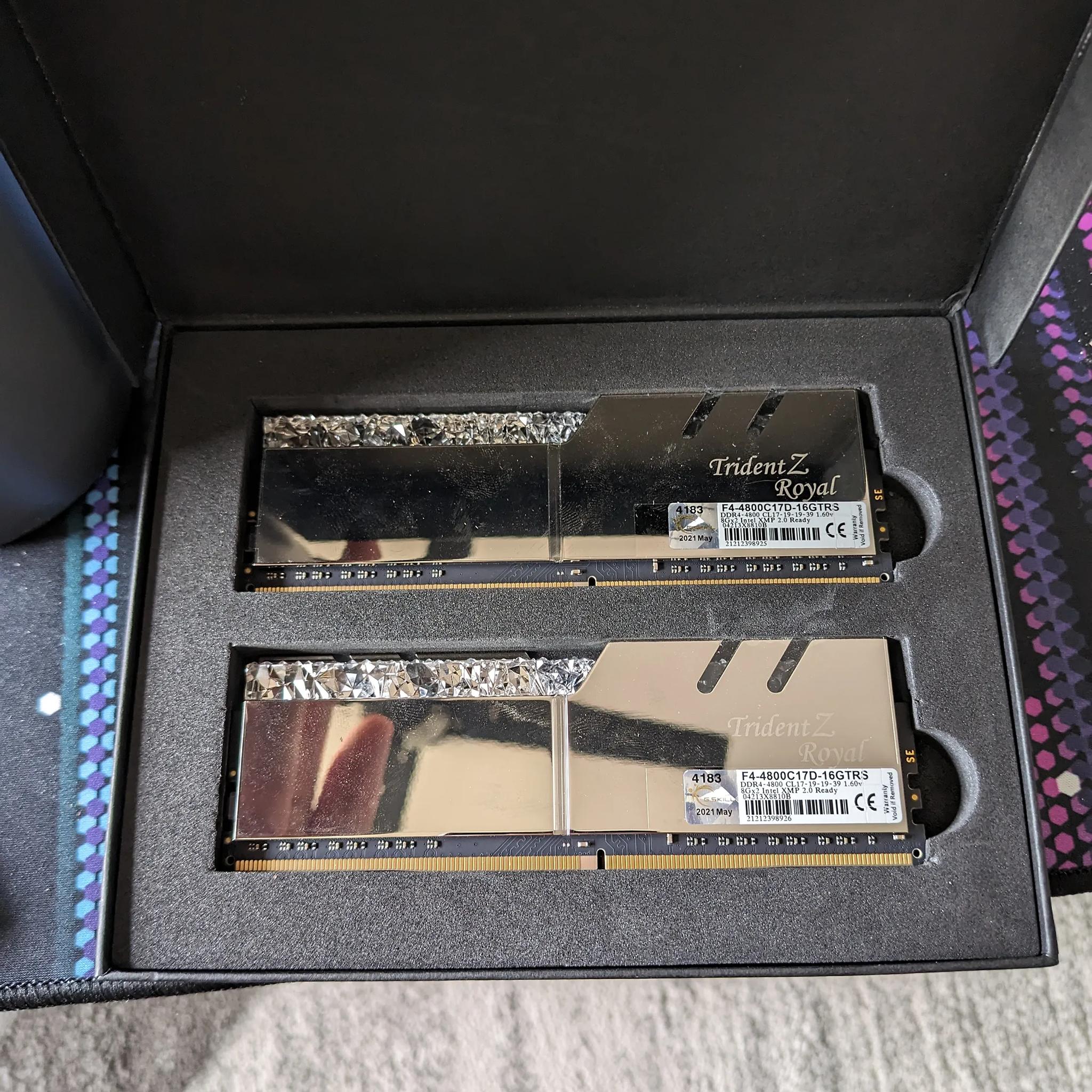 F4-4800C17-16GTRS