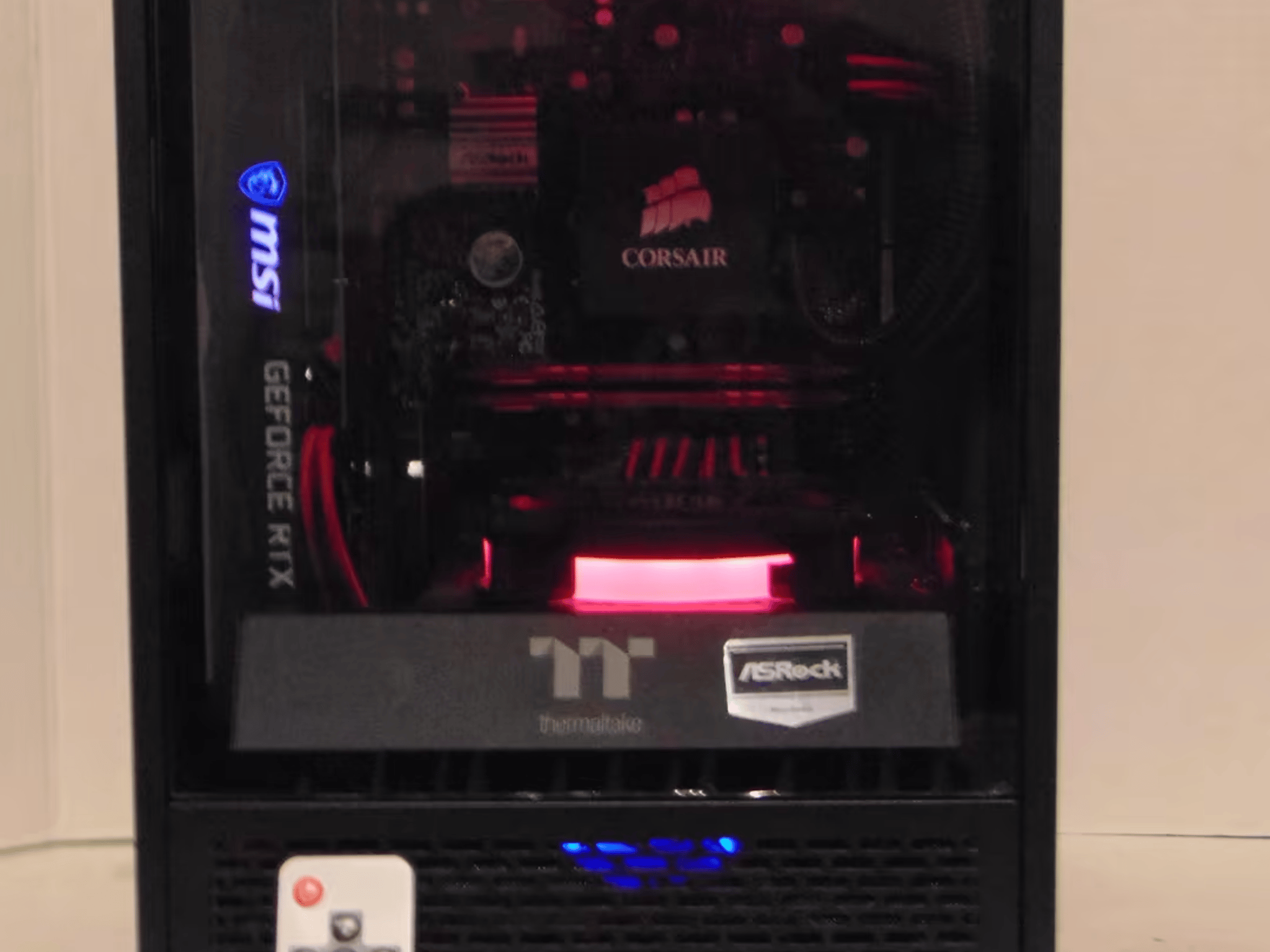 i7 8700 (RTX3050 8GB) 16GB DDR 4 256SSD 1TB Wifi WaterCooled RGB ThermalTake Tower 100