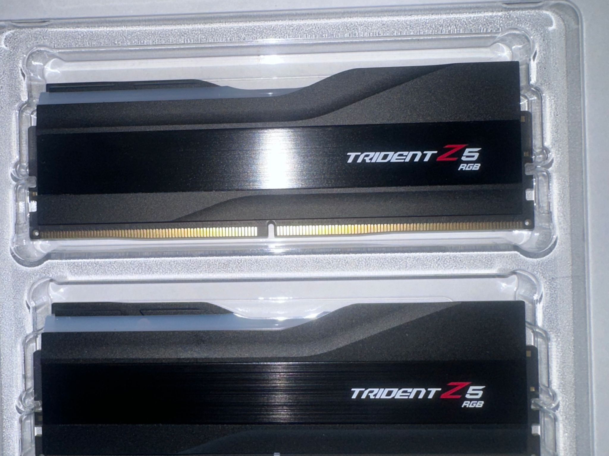 On Sale!🔥 Used G.SKILL Trident Z5 RGB Series 32GB (2 x 16GB) 288-Pin PC RAM DDR5 7200 Desktop Memory