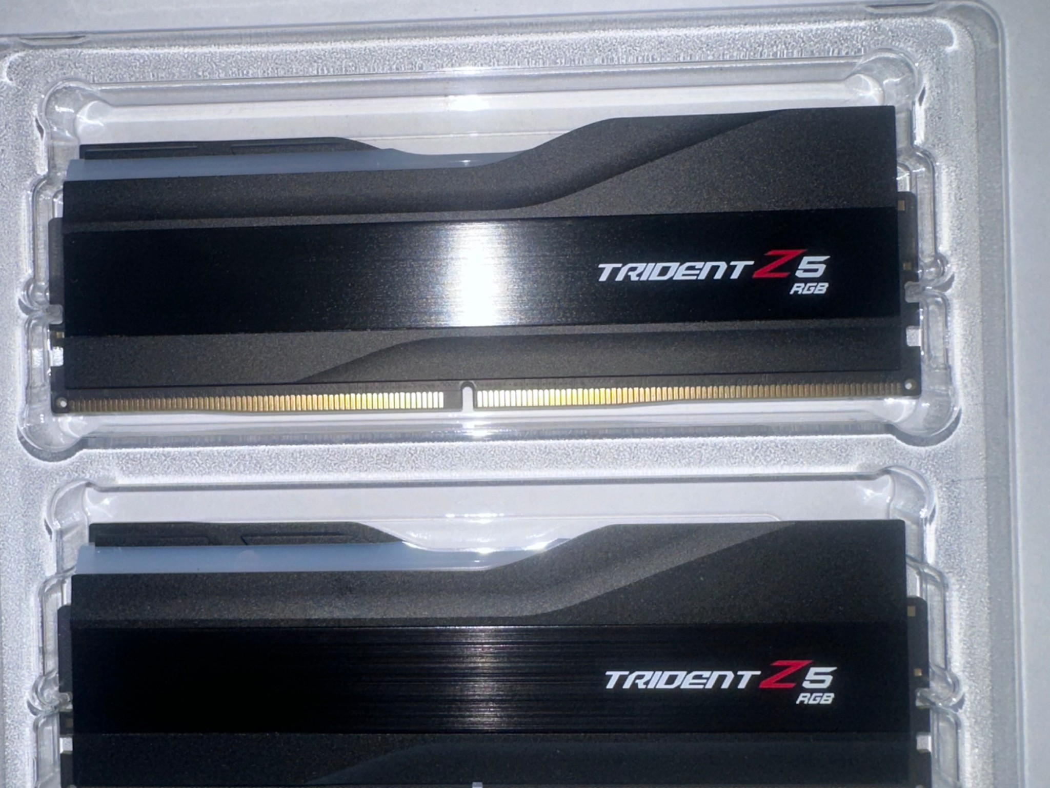 On Sale!🔥 Used G.SKILL Trident Z5 RGB Series 32GB (2 x 16GB) 288-Pin PC RAM DDR5 7200 Desktop Memory