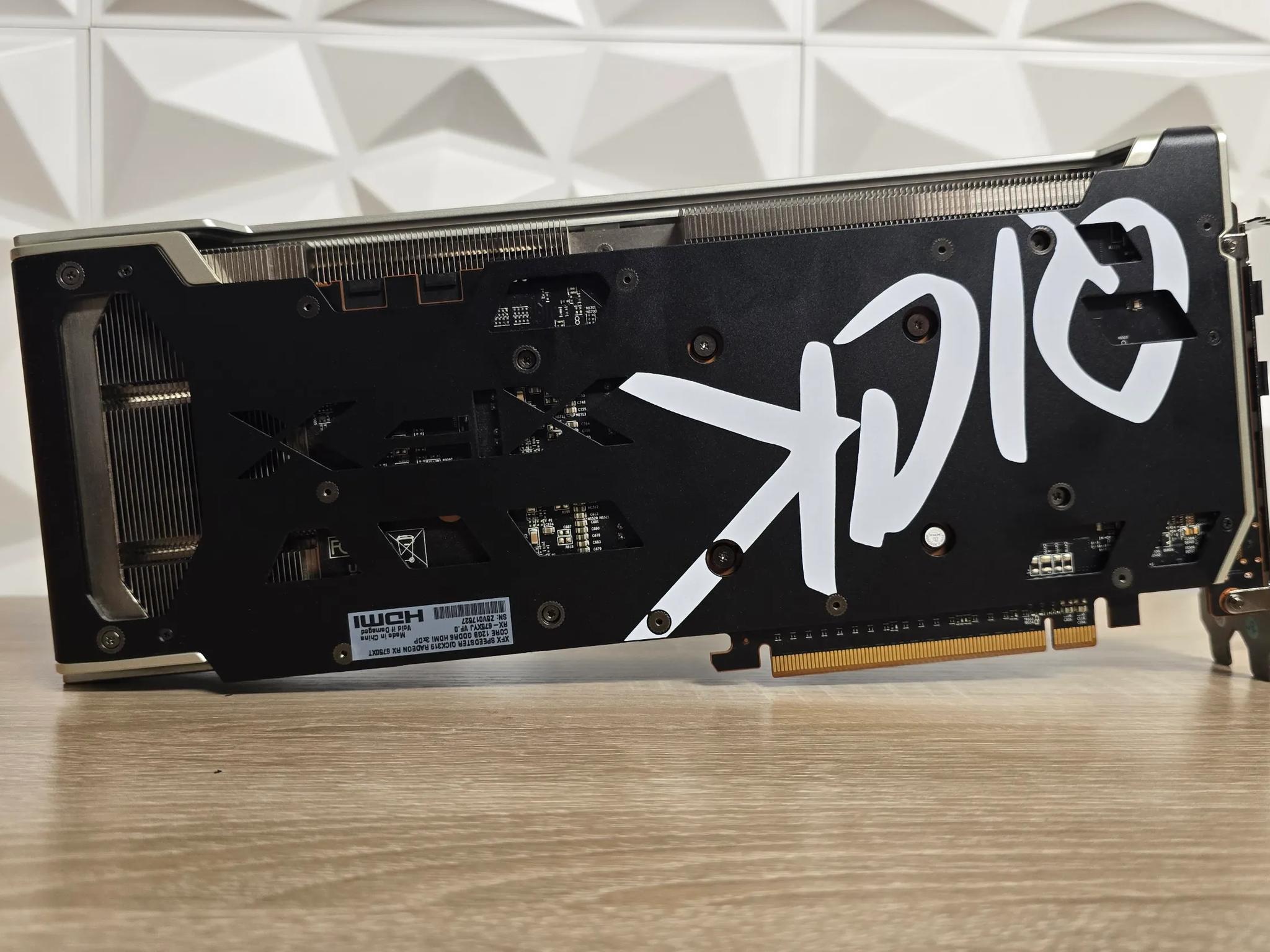 XFX RX 6750XT Speedster QICK 319 *Free 16 GB of Ram included !*