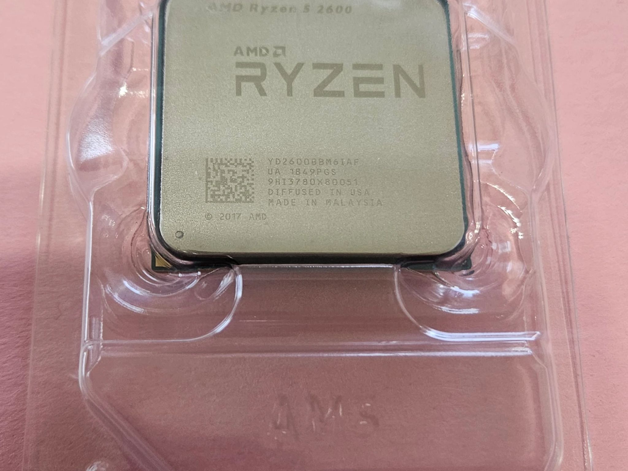 AMD Ryzen 5 2600 Six-Core 3.4-3.9 GHz 65W Socket AM4 CPU Processor