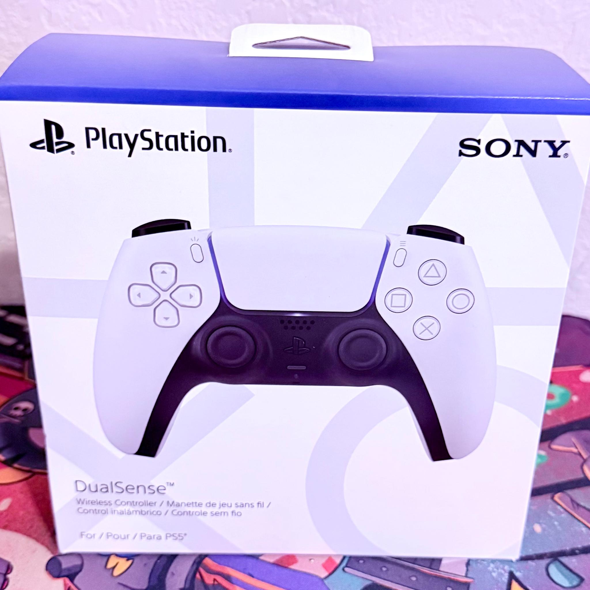 Sony - PlayStation 5 - DualSense Wireless Controller - White