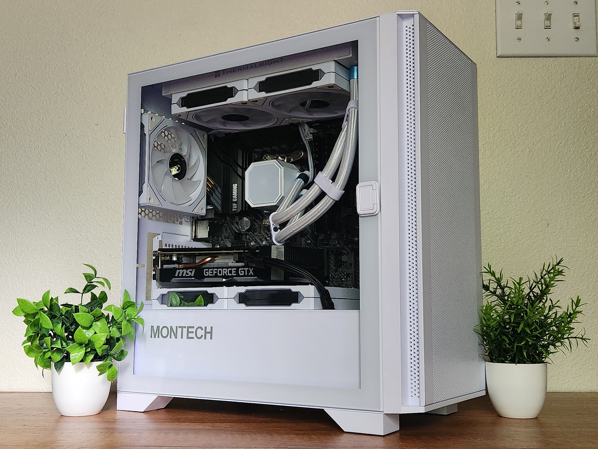 GTX 1660 | Ryzen 5 3600 | 16GB DDR4 | 500GB SSD | WINDOWS 11 Pro