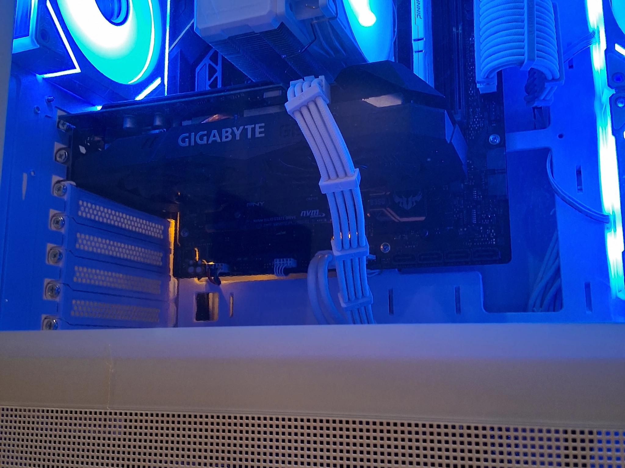 Ryzen 5 5500, GTX 1660, 16GB DDR4, 500GB NVMe Coustom Gaming Pc