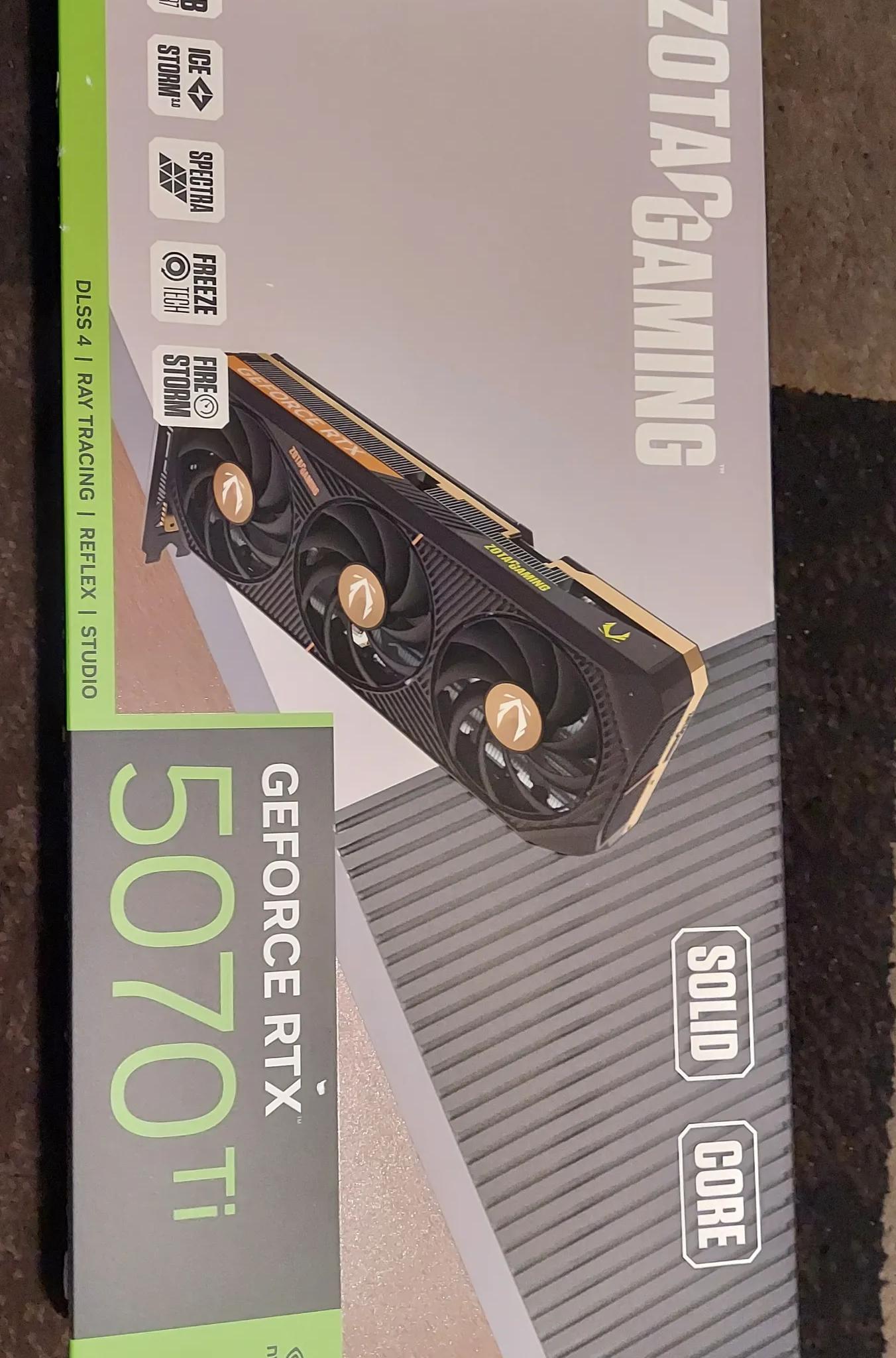 9800X3D/RTX 5070TI SUPREME GAMING